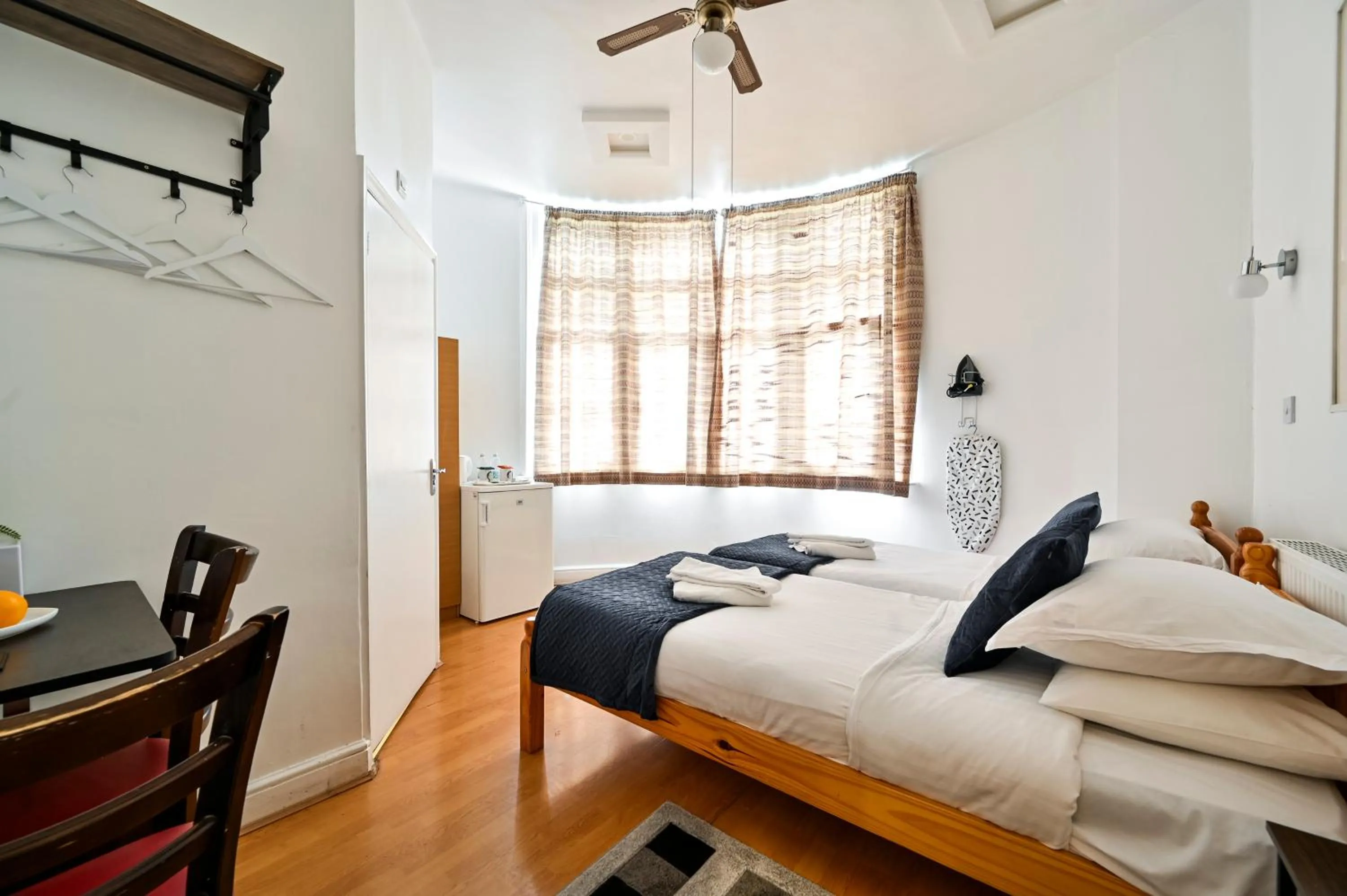 Bed in City London Hotel