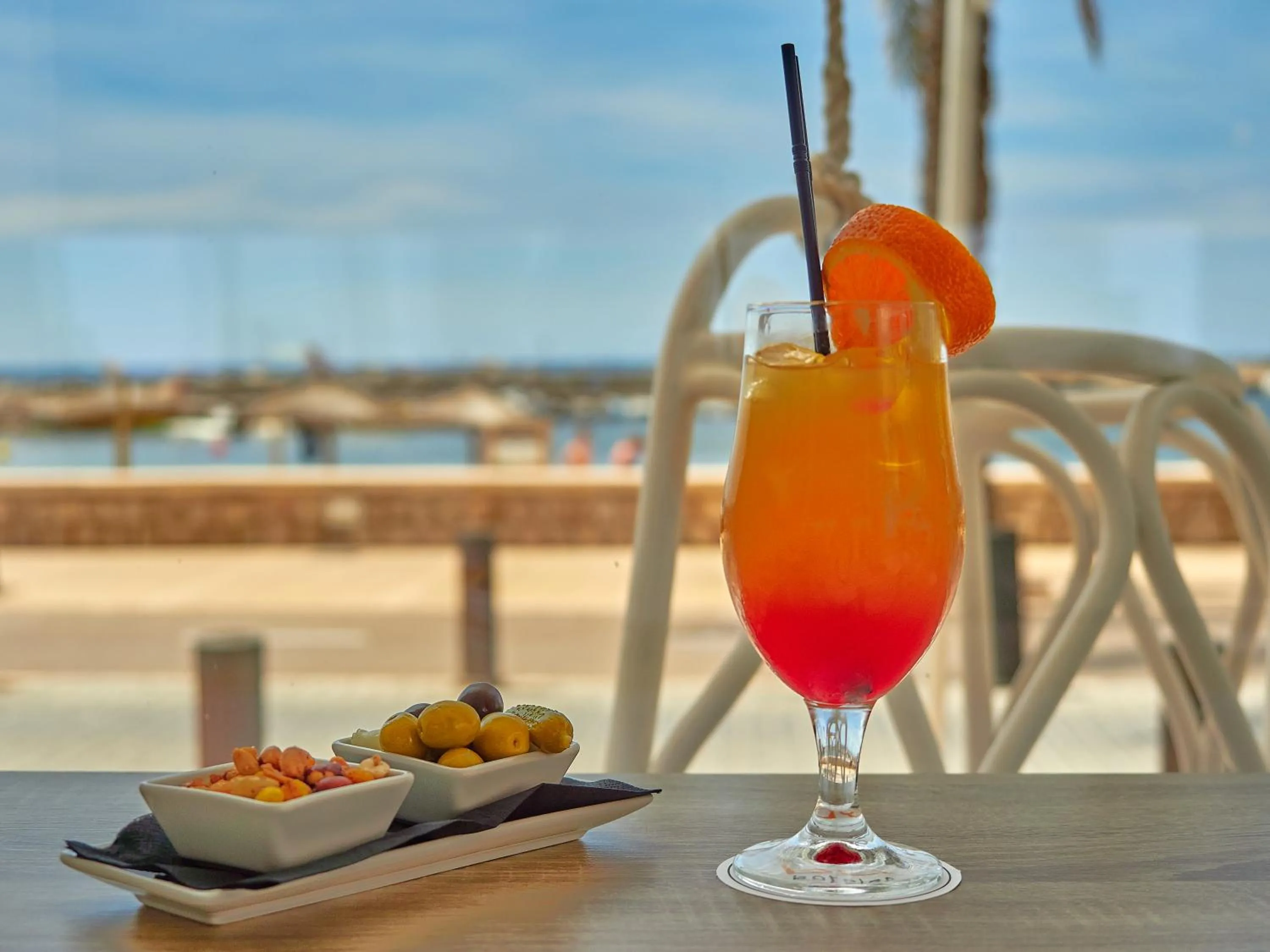 Drinks in BQ Aguamarina Boutique Hotel