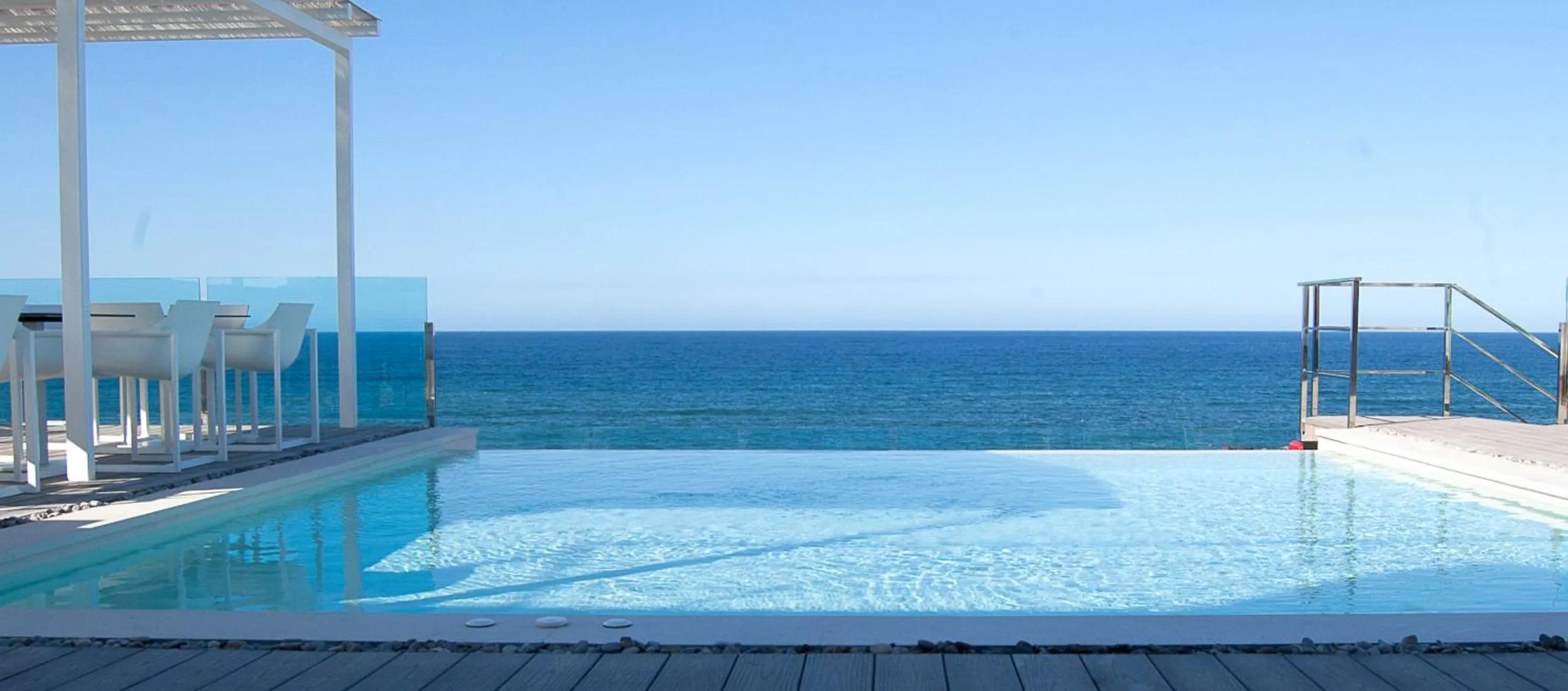 Swimming pool in BQ Aguamarina Boutique Hotel