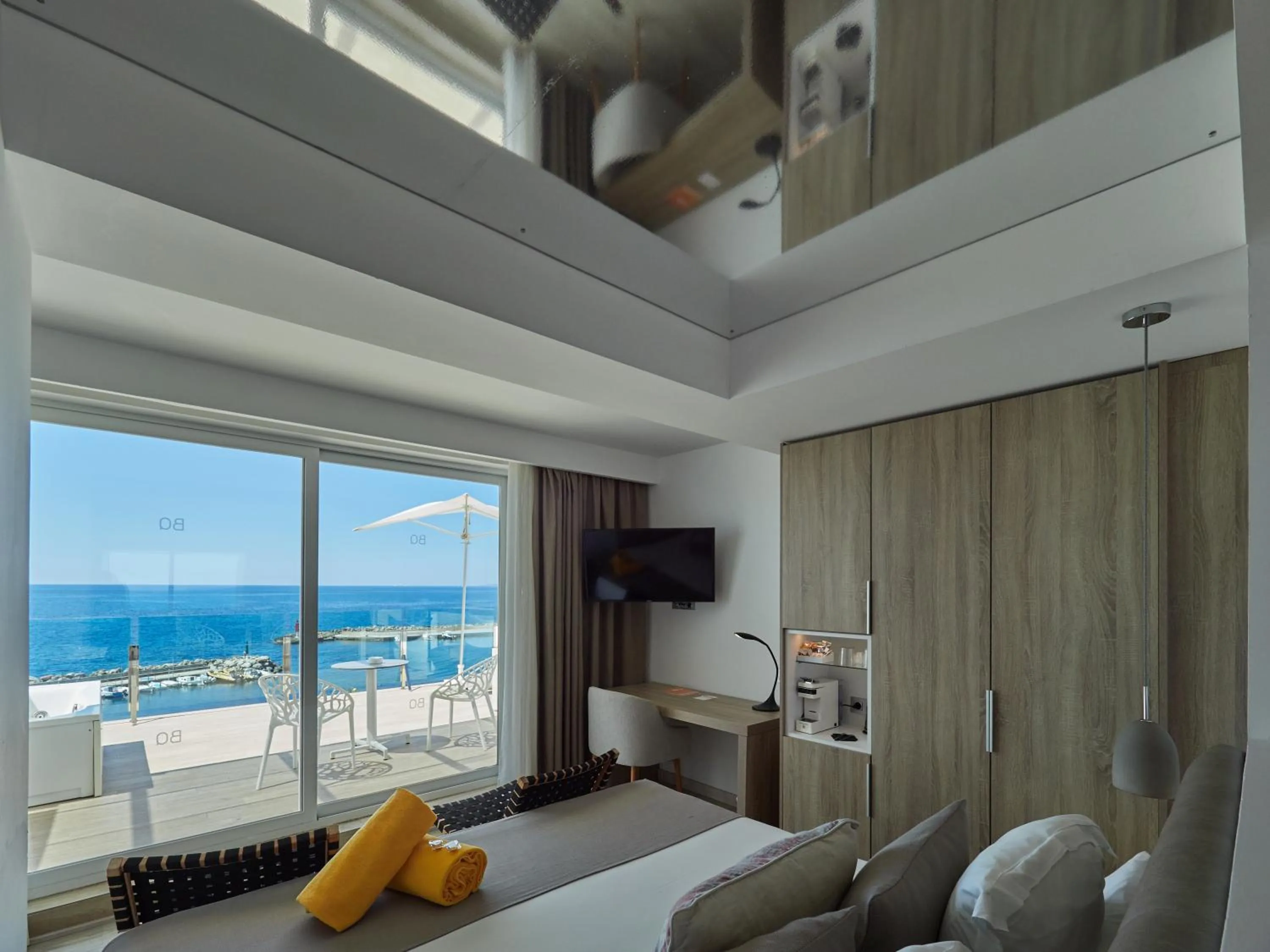 Sea view, Bed in BQ Aguamarina Boutique Hotel