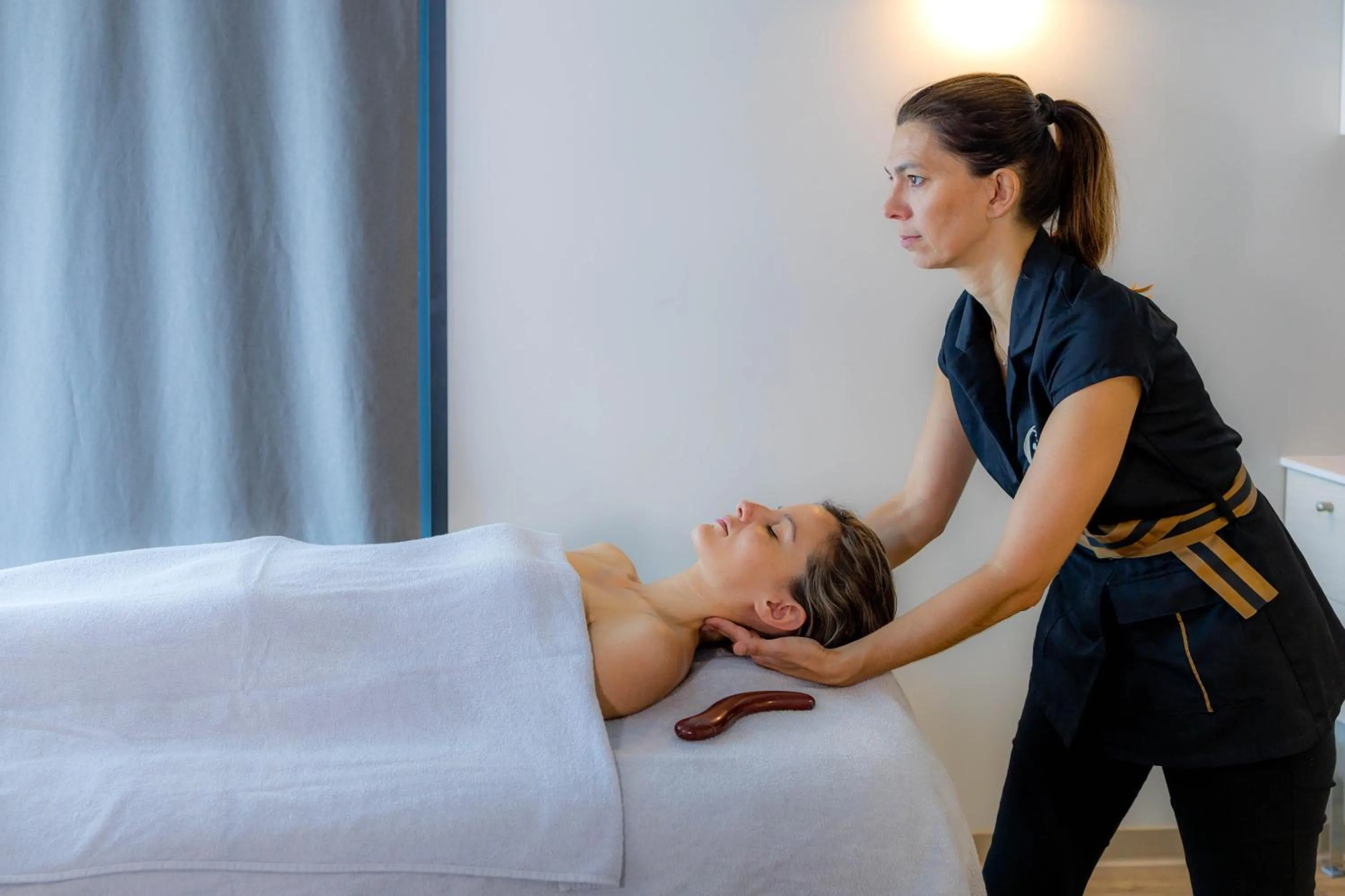 Massage in Garrigae Manoir de Beauvoir Poitiers Sud - Hotel & Spa
