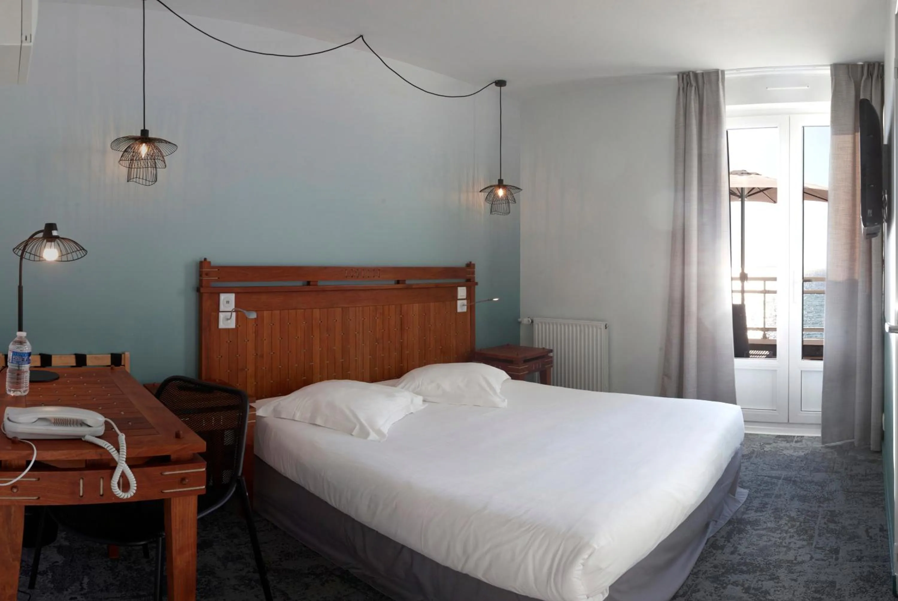 Bed in Garrigae Cap Coz