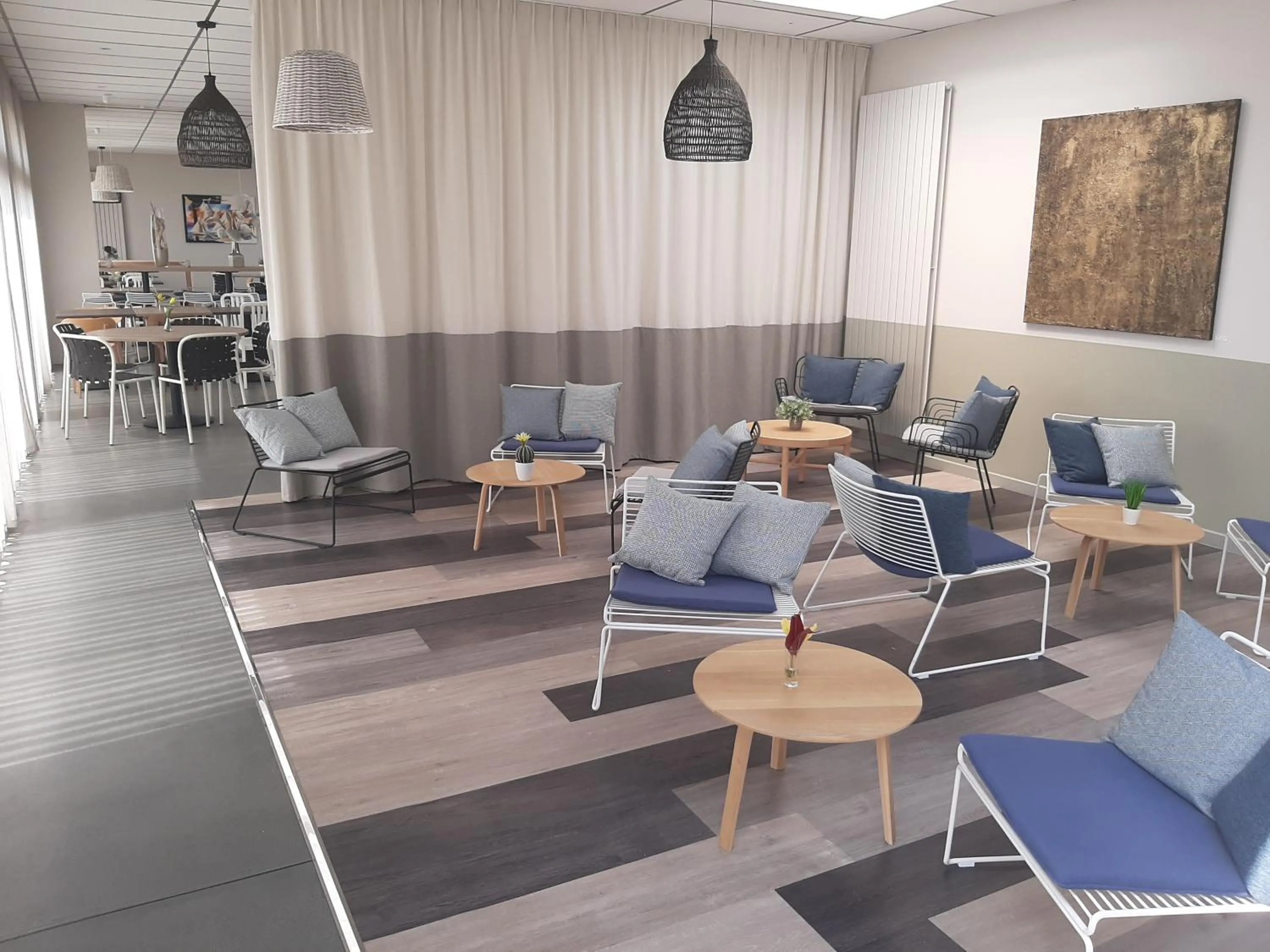 Restaurant/places to eat in Garrigae Cap Coz