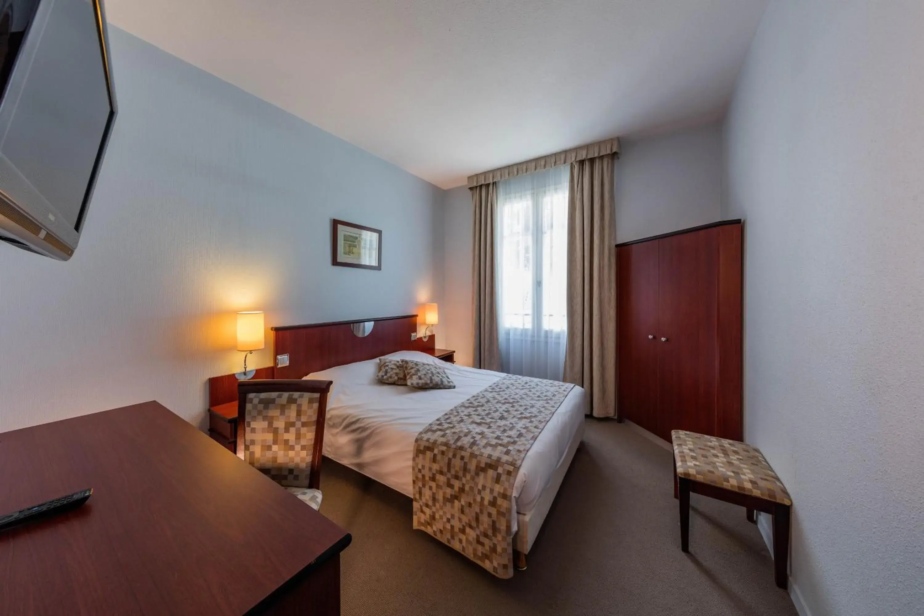 Noemys Neris Montlucon - hotel restaurant Noemys Neris Montlucon - hotel restaurant