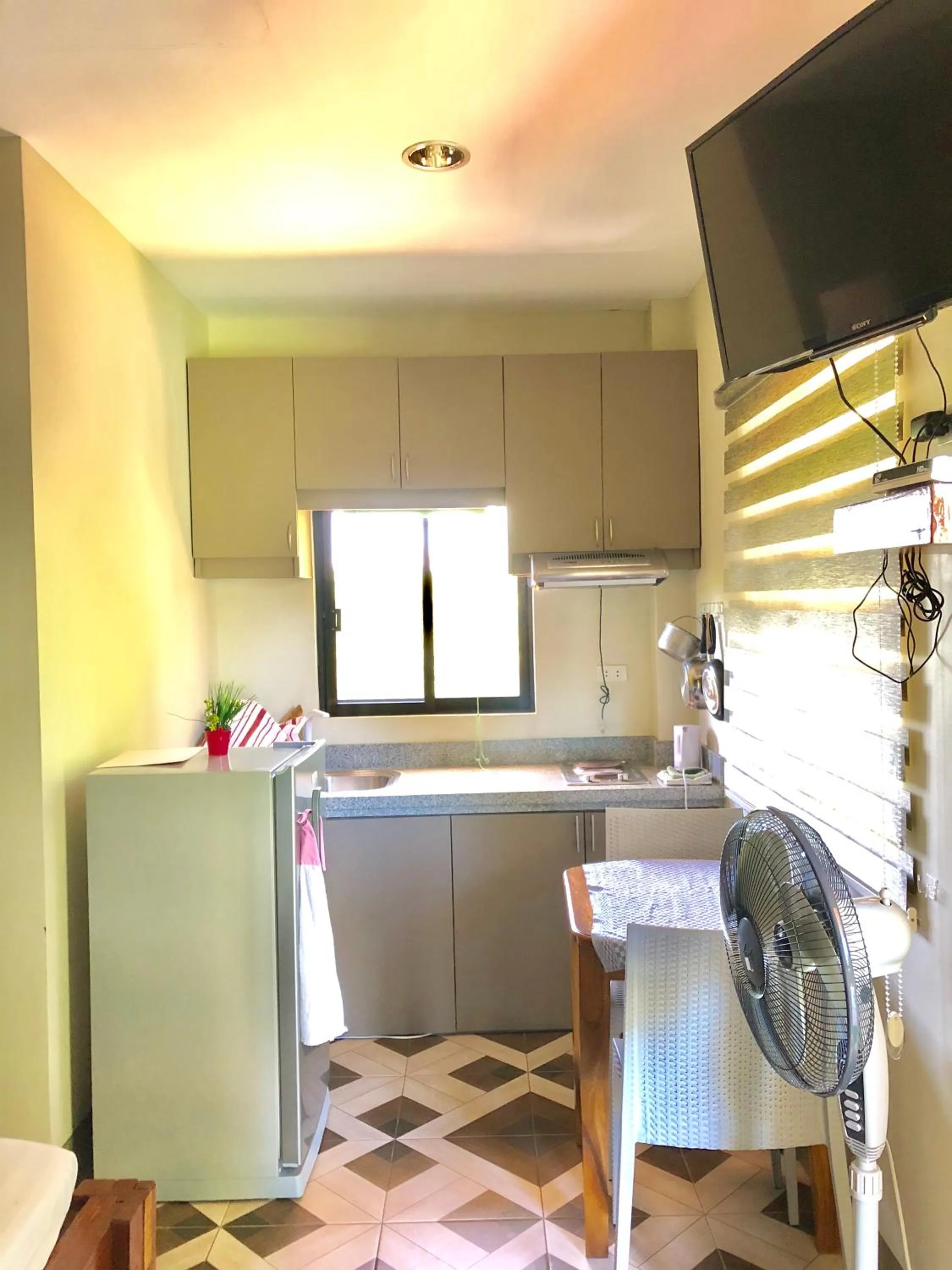 Dining area in Chaniva-Joy Island View Appartments