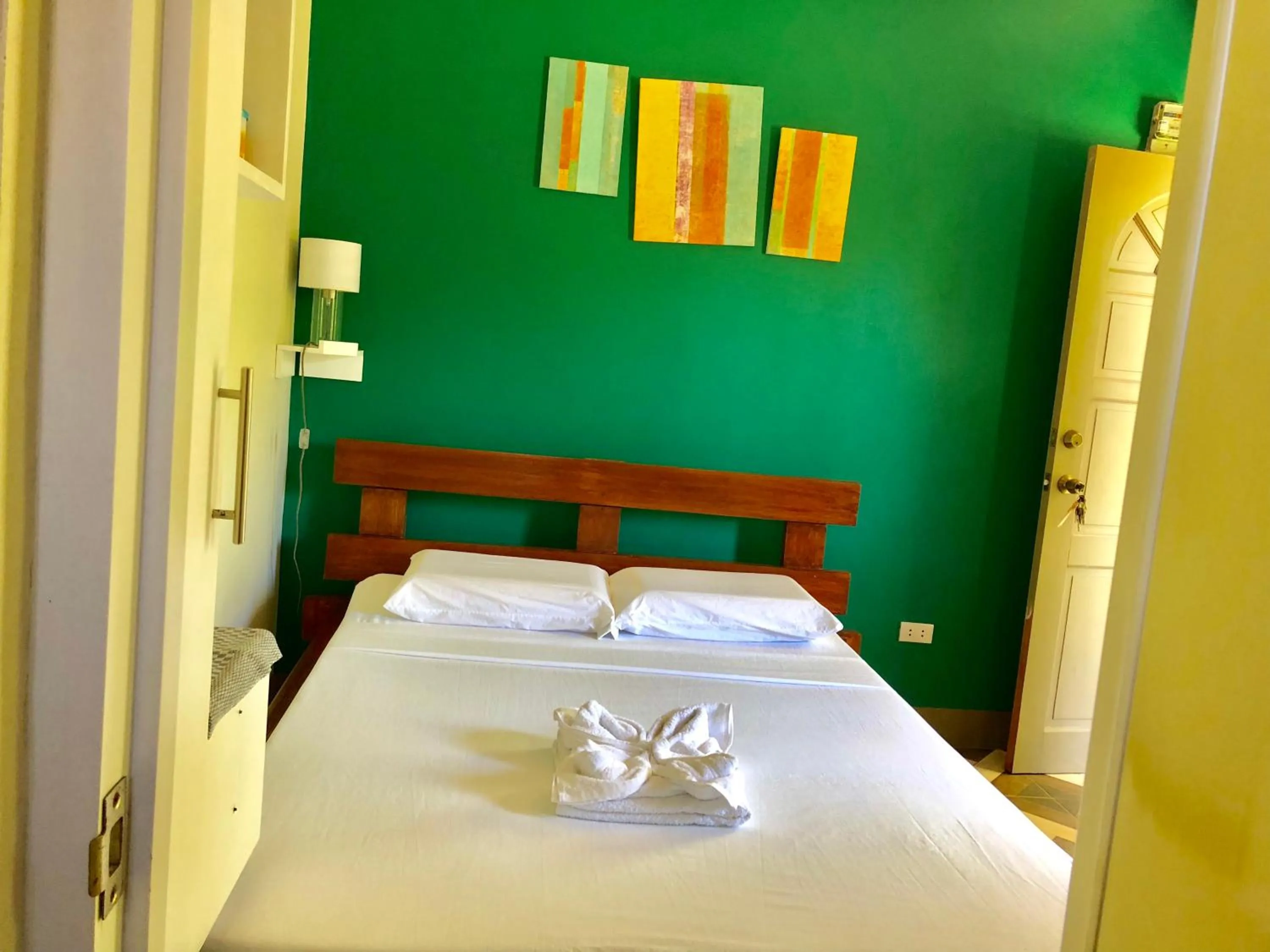 Photo of the whole room, Bed in Chaniva-Joy Island View Appartments