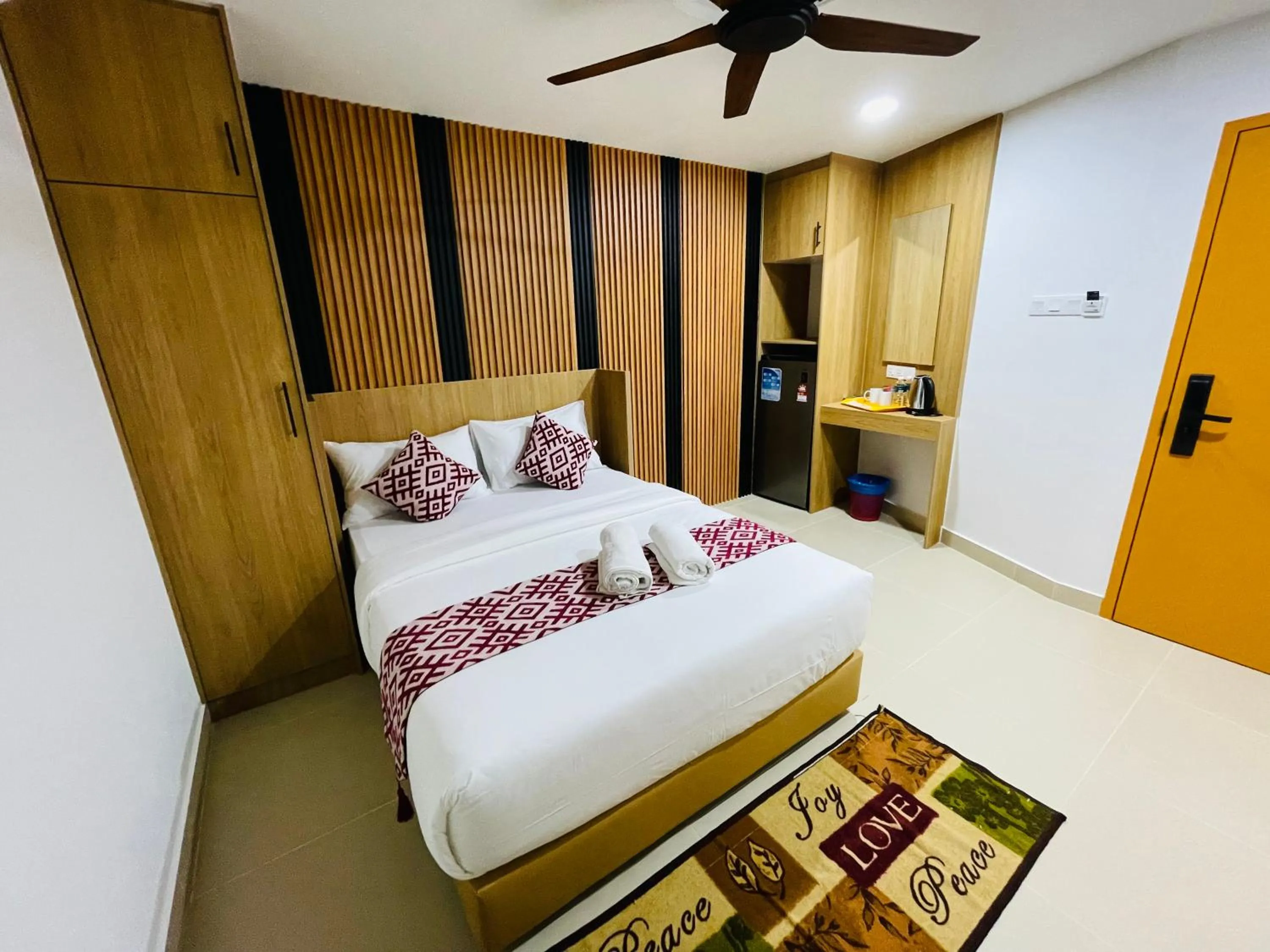 Bed in Cozy Hotel@ KL Sentral