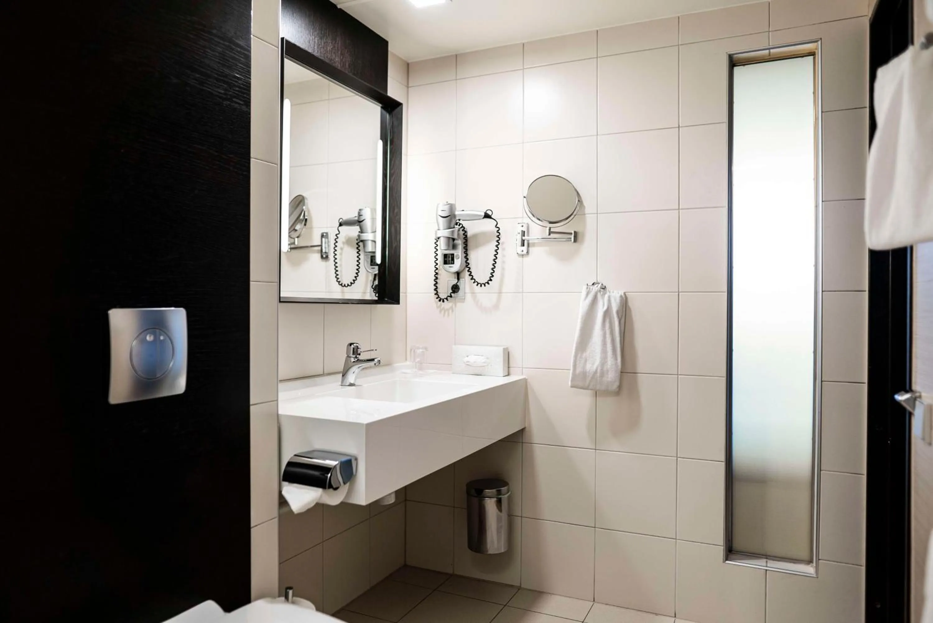 Bedroom in Scandic Anglais