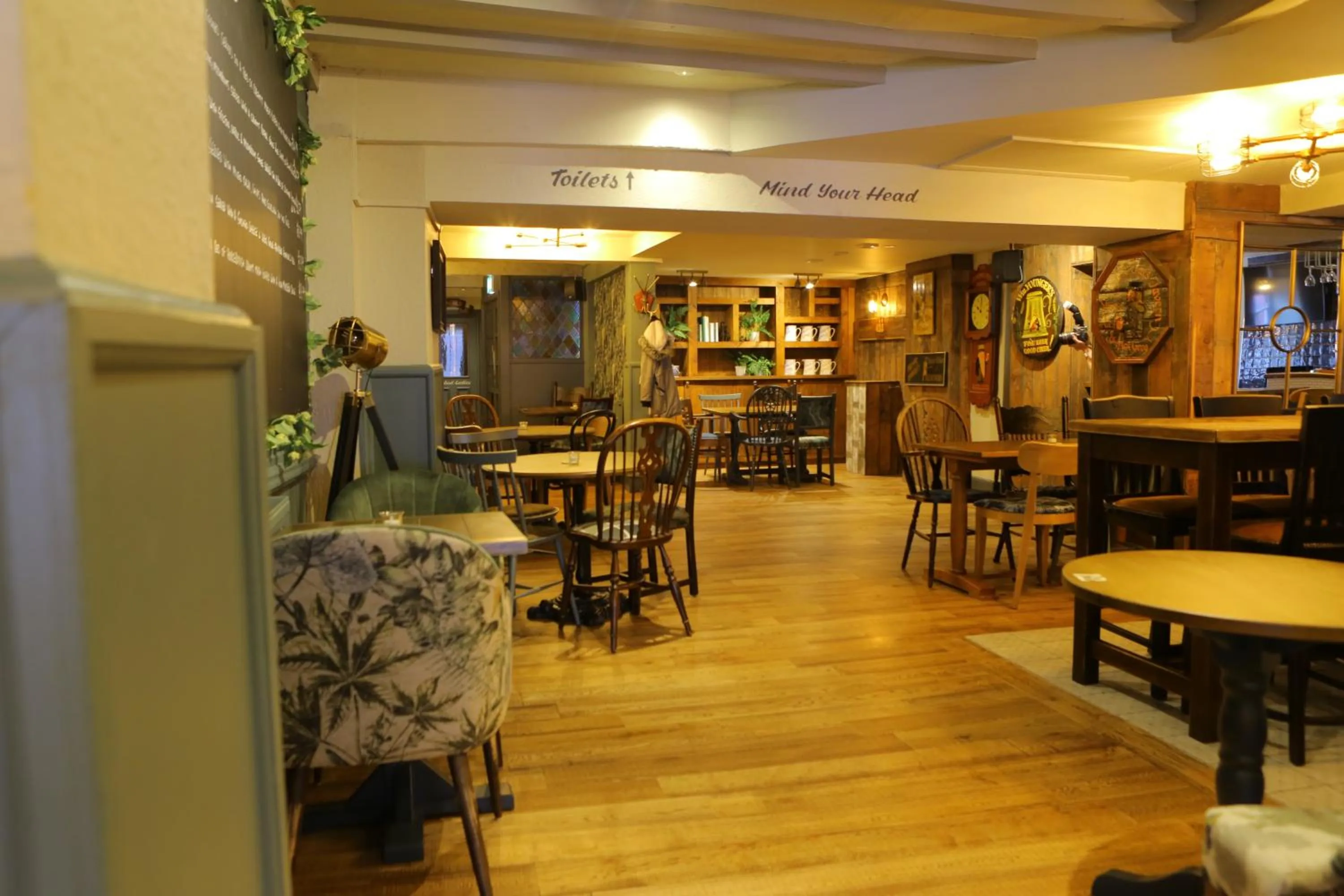 Lounge or bar in The Liverpool Arms Hotel