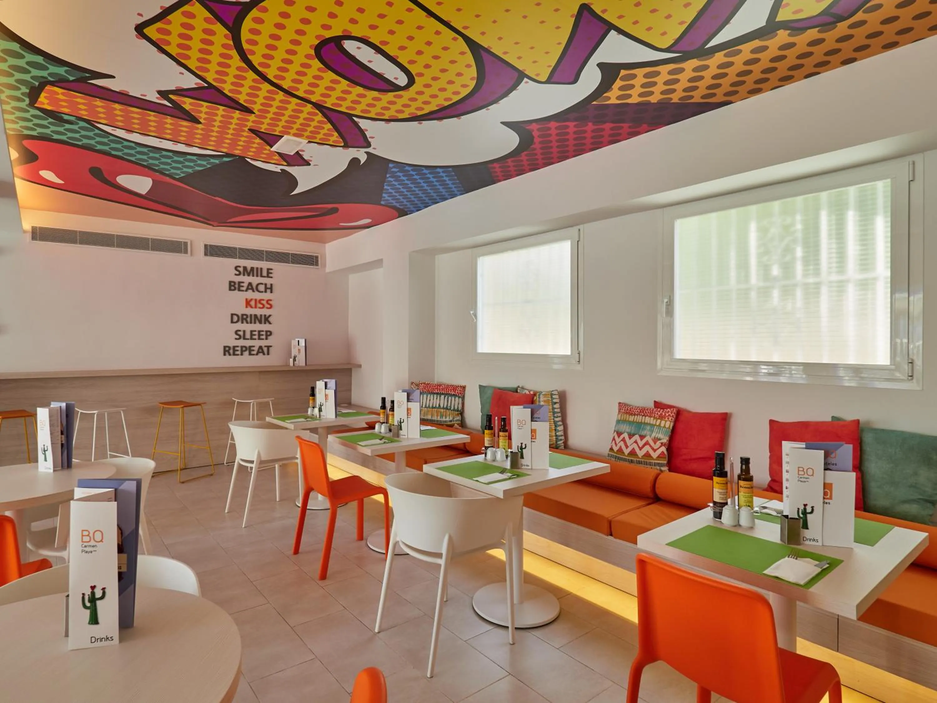 Lounge or bar in BQ Carmen Playa- Adults Only