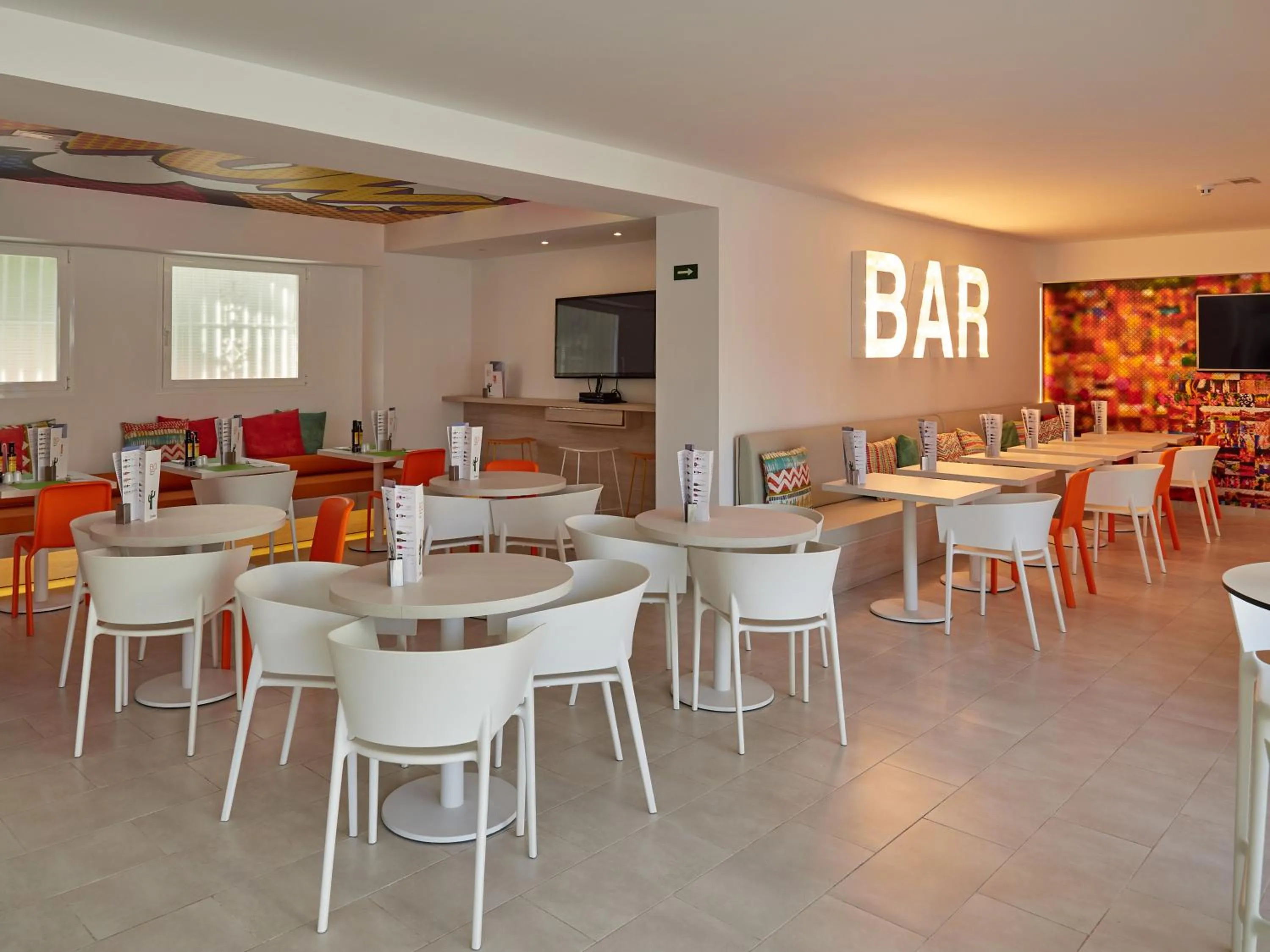 Lounge or bar in BQ Carmen Playa- Adults Only