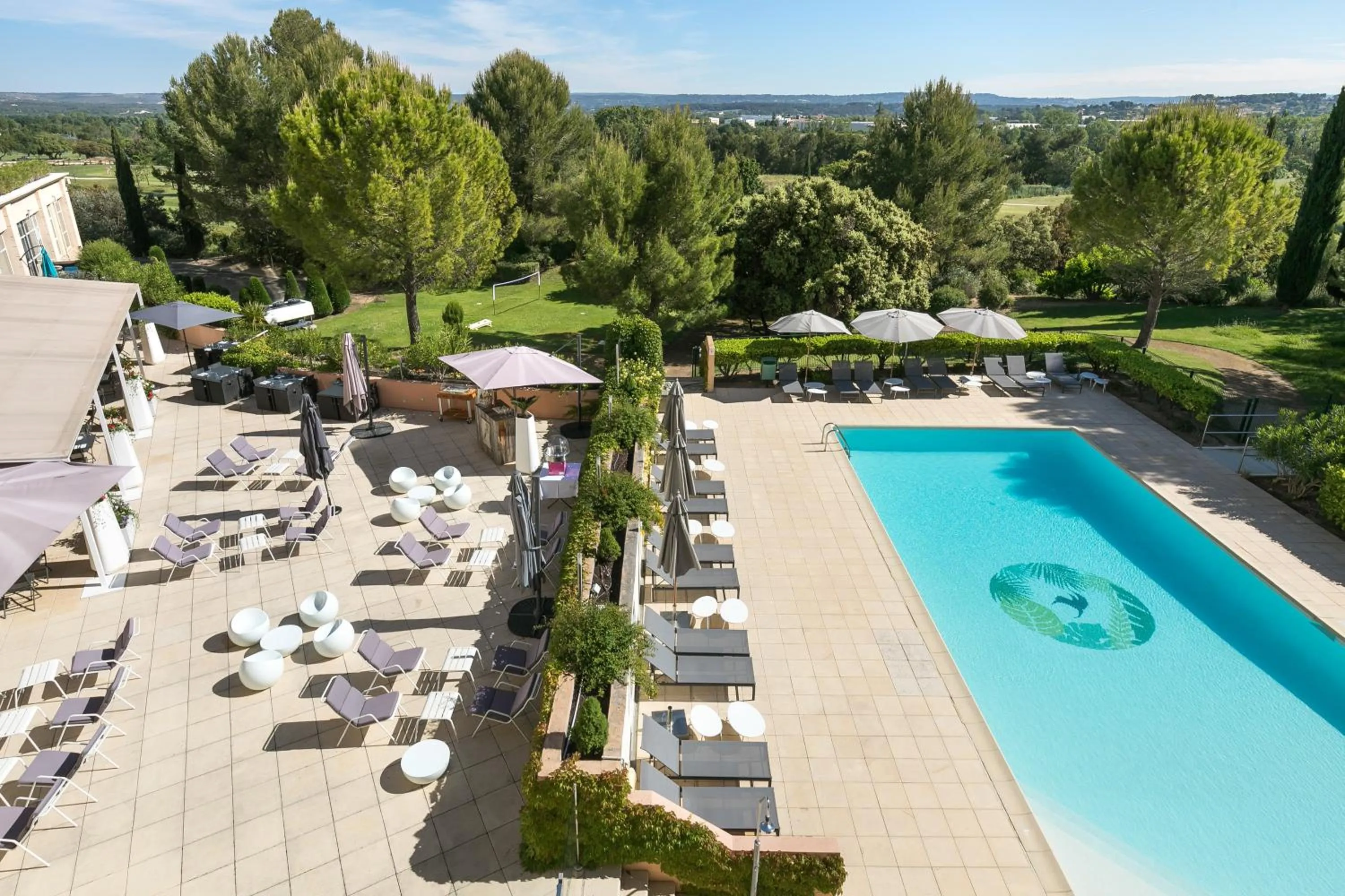 Pool view in Hôtel Birdy by Happyculture