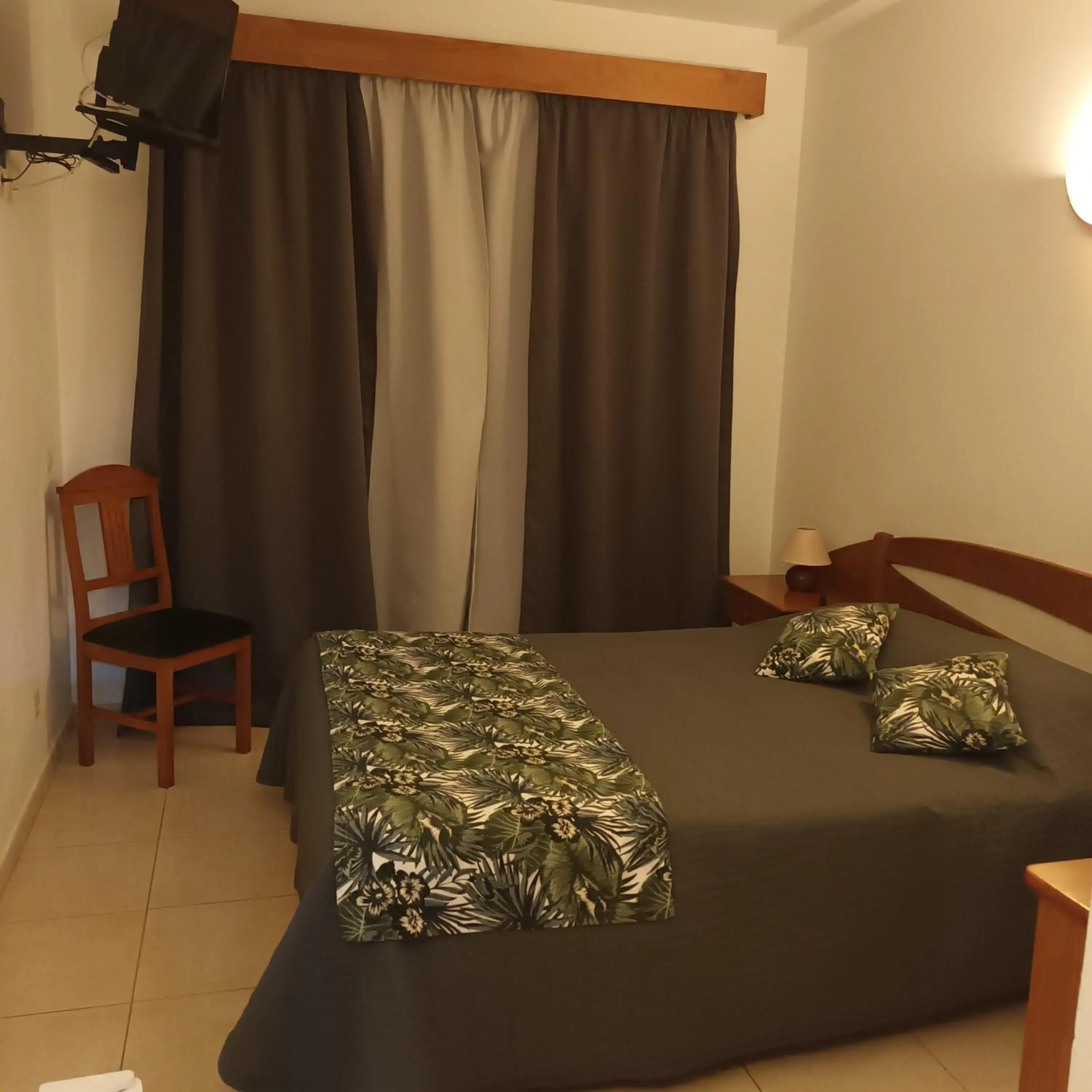 Double Room - single occupancy in Hospedaria Descansa Pernas Double Room - single occupancy in Hospedaria Descansa Pernas