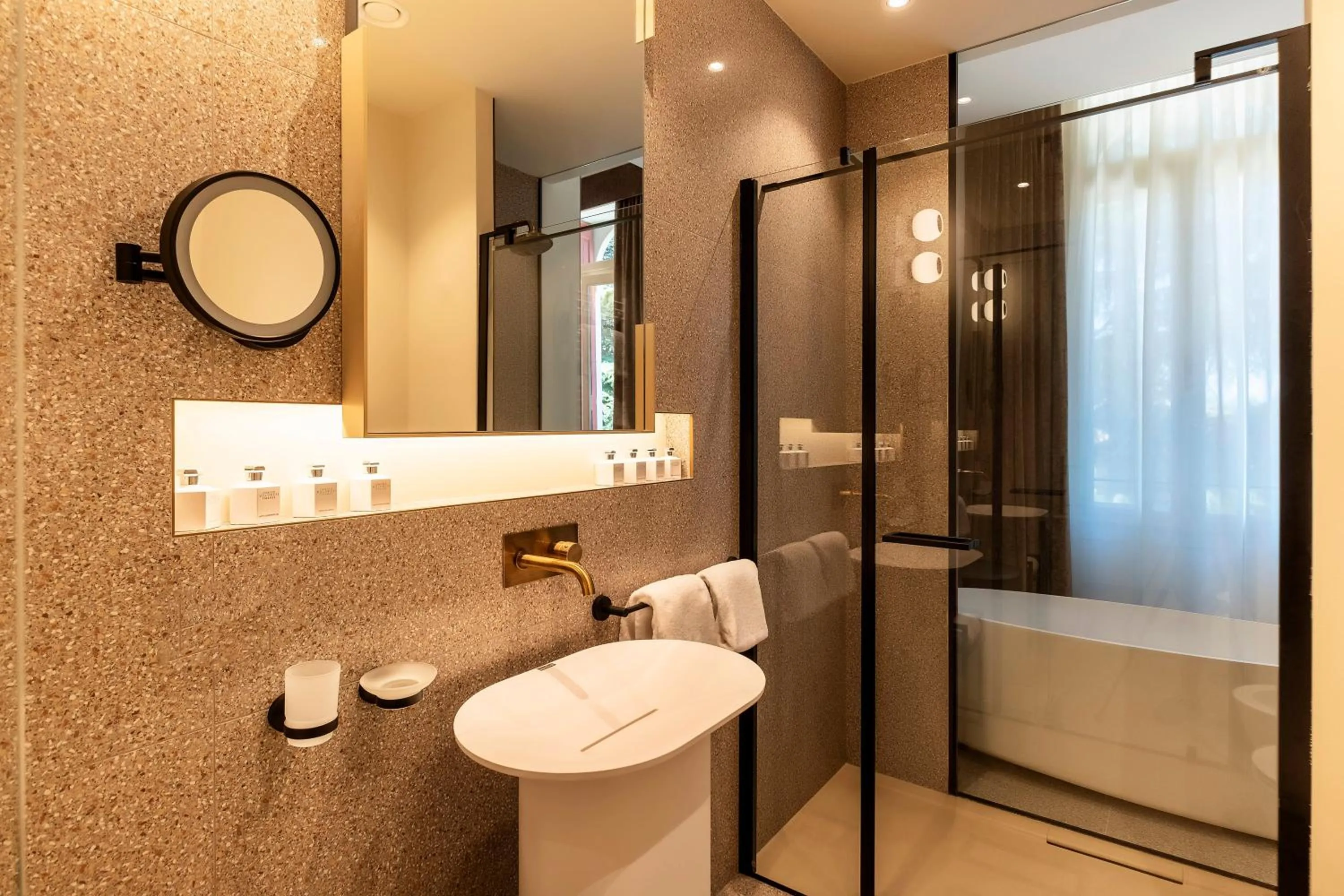 Shower in Hotel Villa Soligo - Small Luxury Hotels of the World