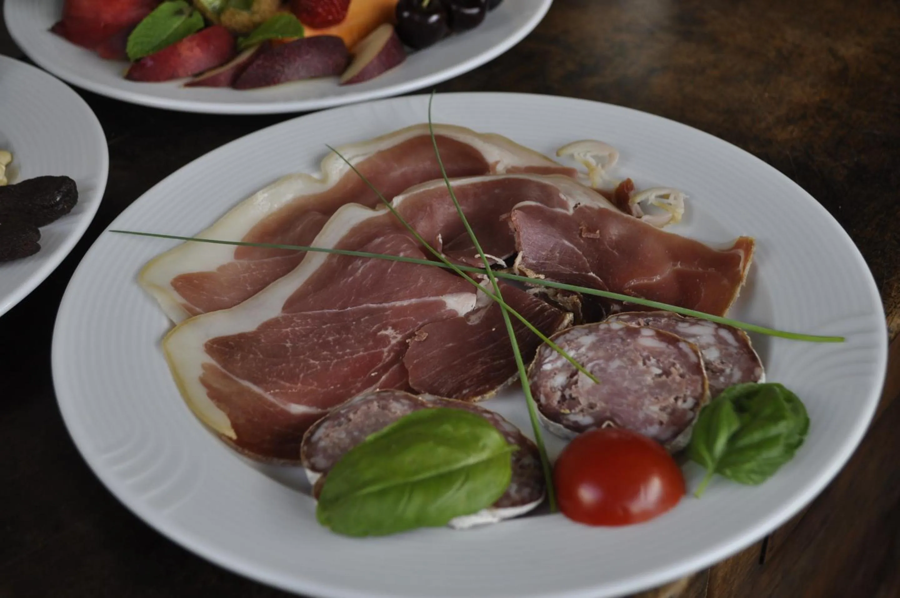 Dining area in Chalet la Cachette Cyclists & Skiers