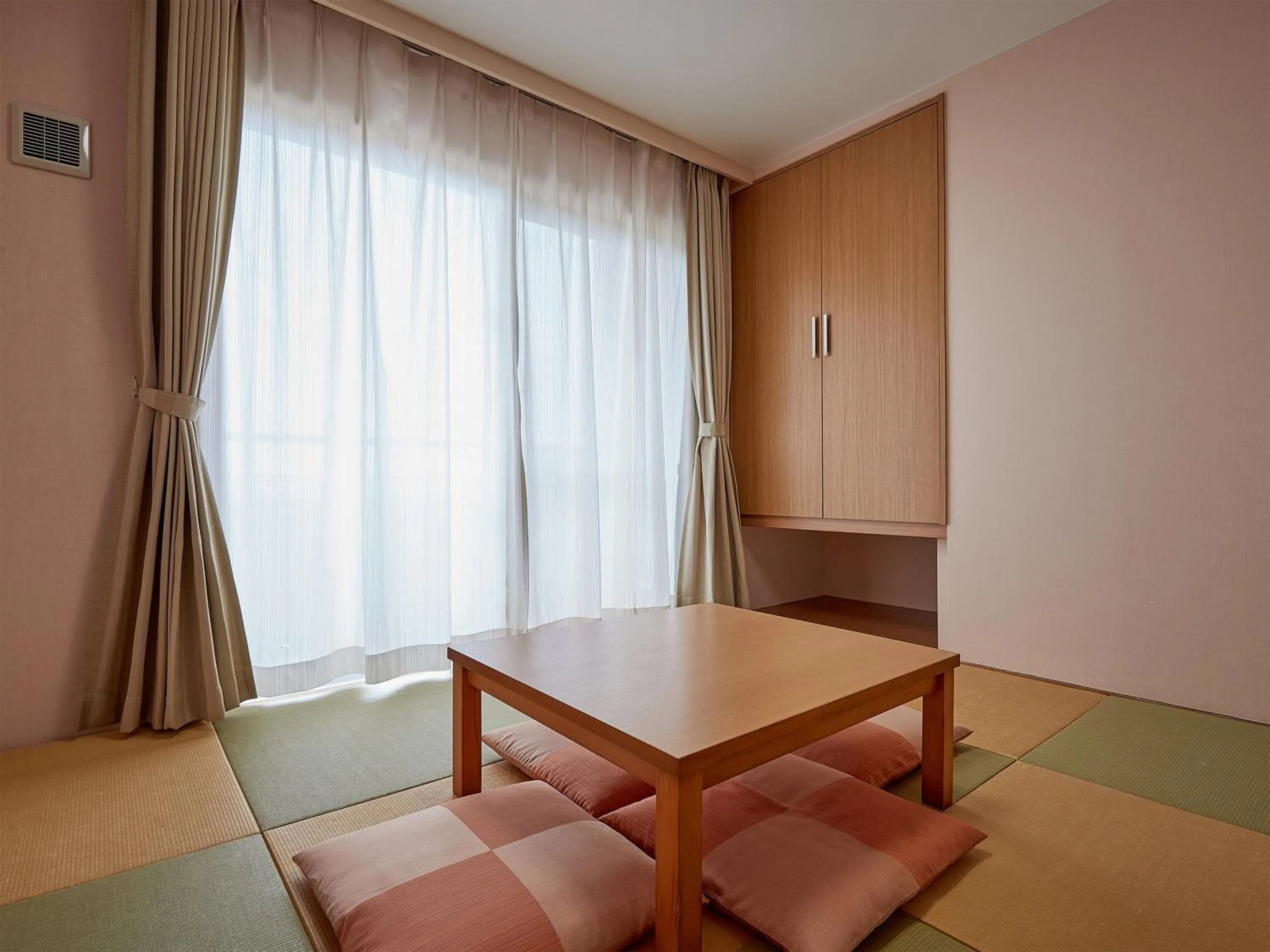 Photo of the whole room, Bed in Hotel Murasakimura