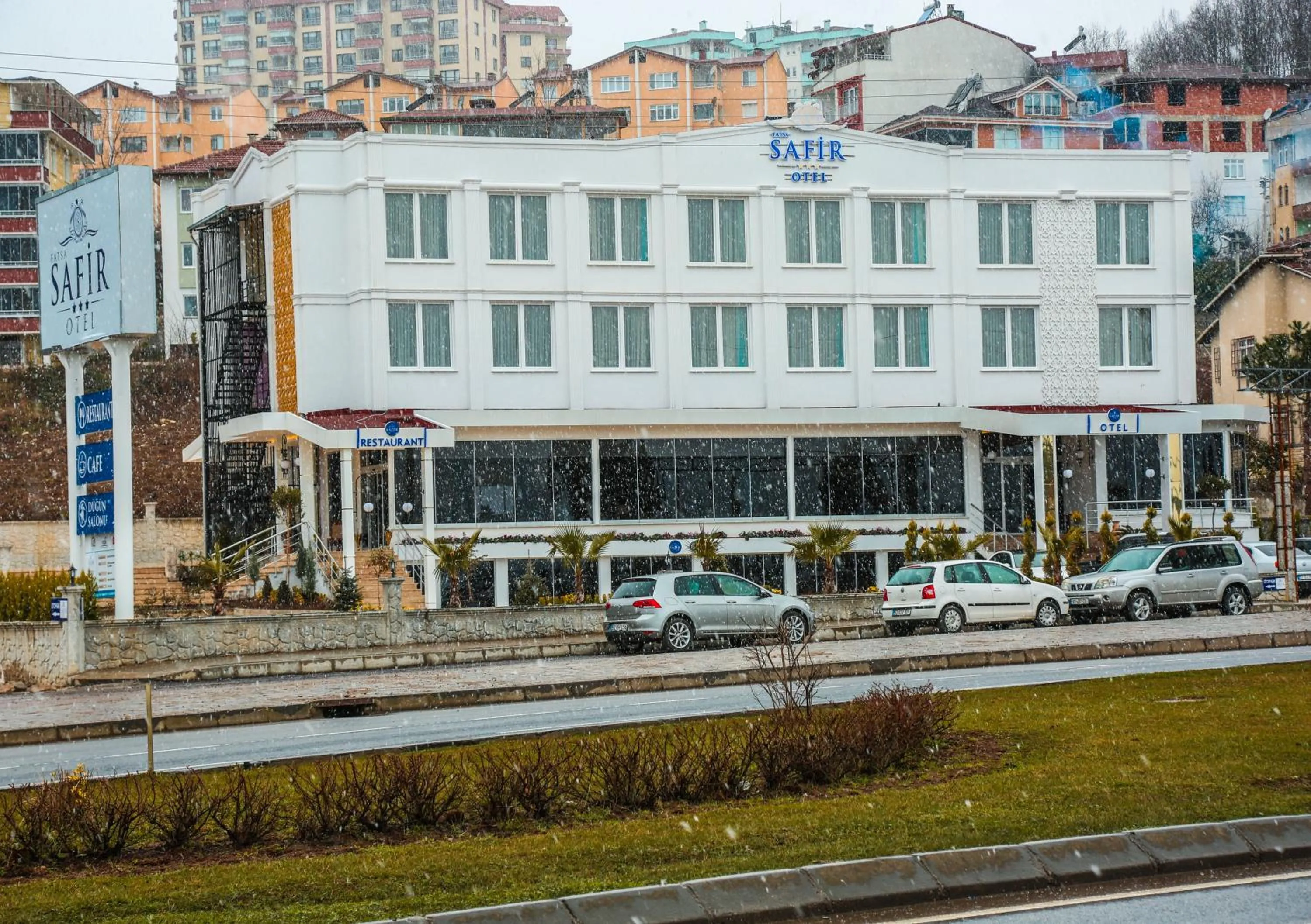 Facade/entrance in Fatsa Safi̇r Otel