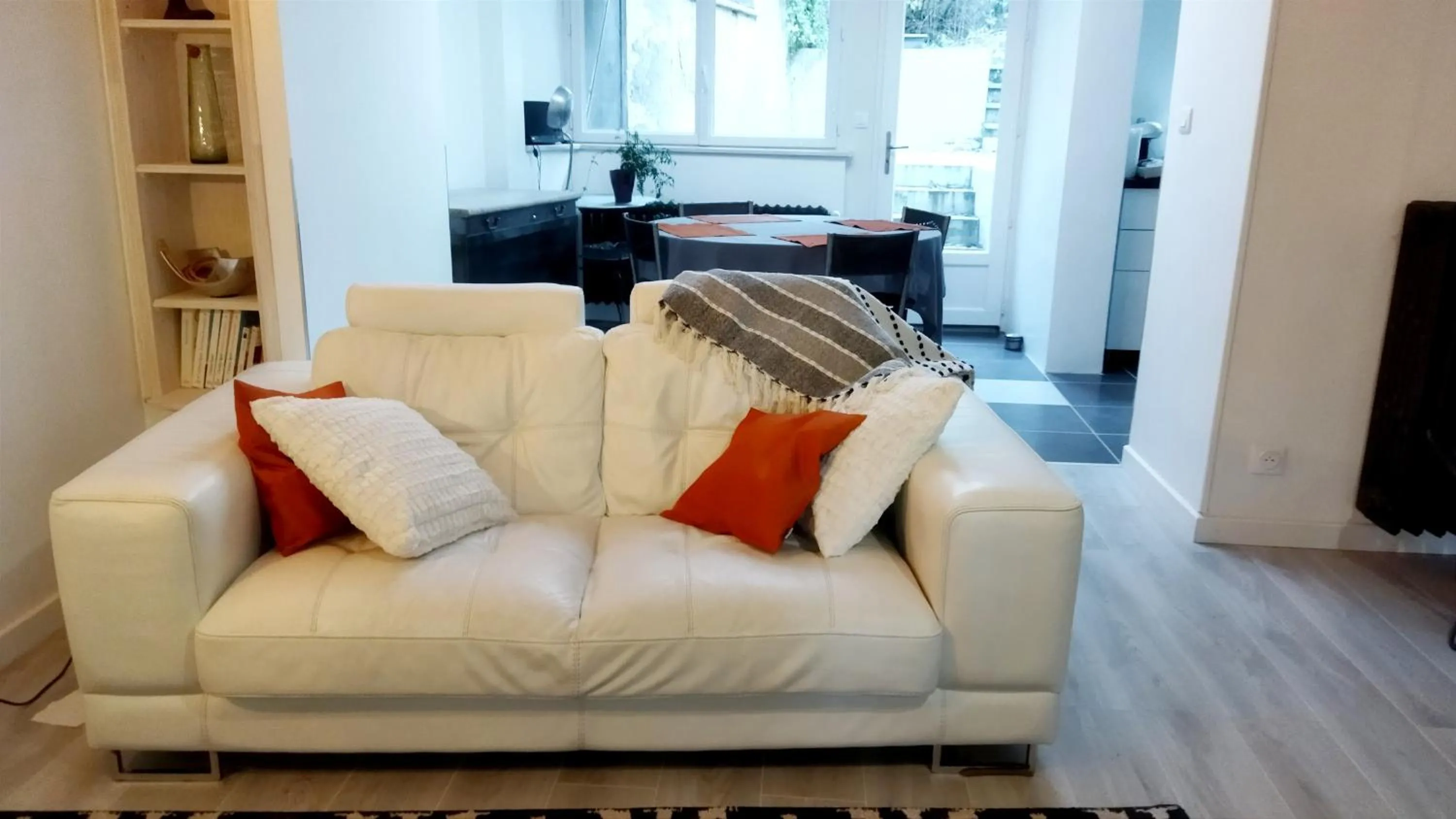 Living room in Appartements Les remparts d'Alienor