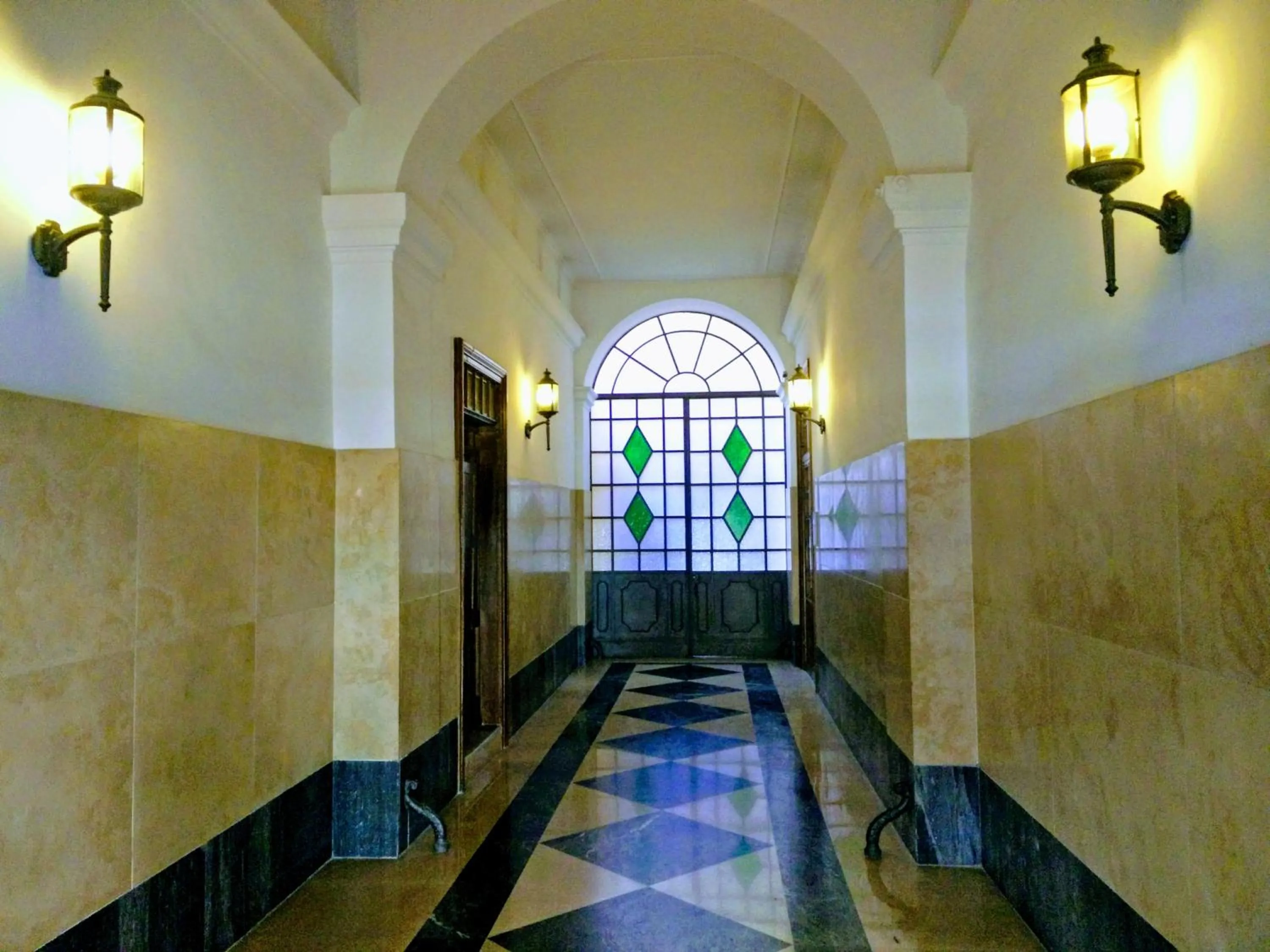 Facade/entrance in Guest House Cavour 278