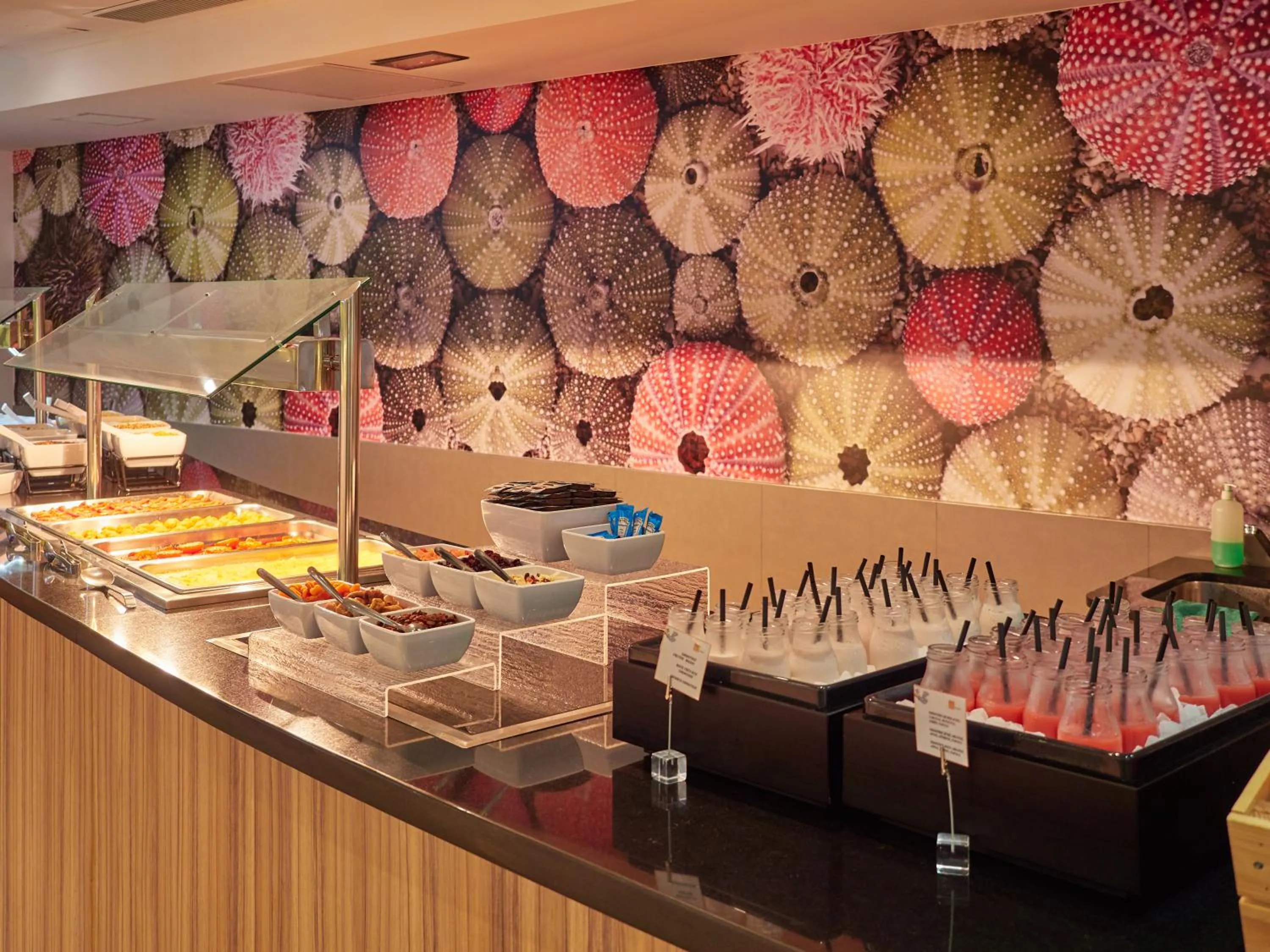 Restaurant/places to eat in BQ Amfora Beach - Adults Only