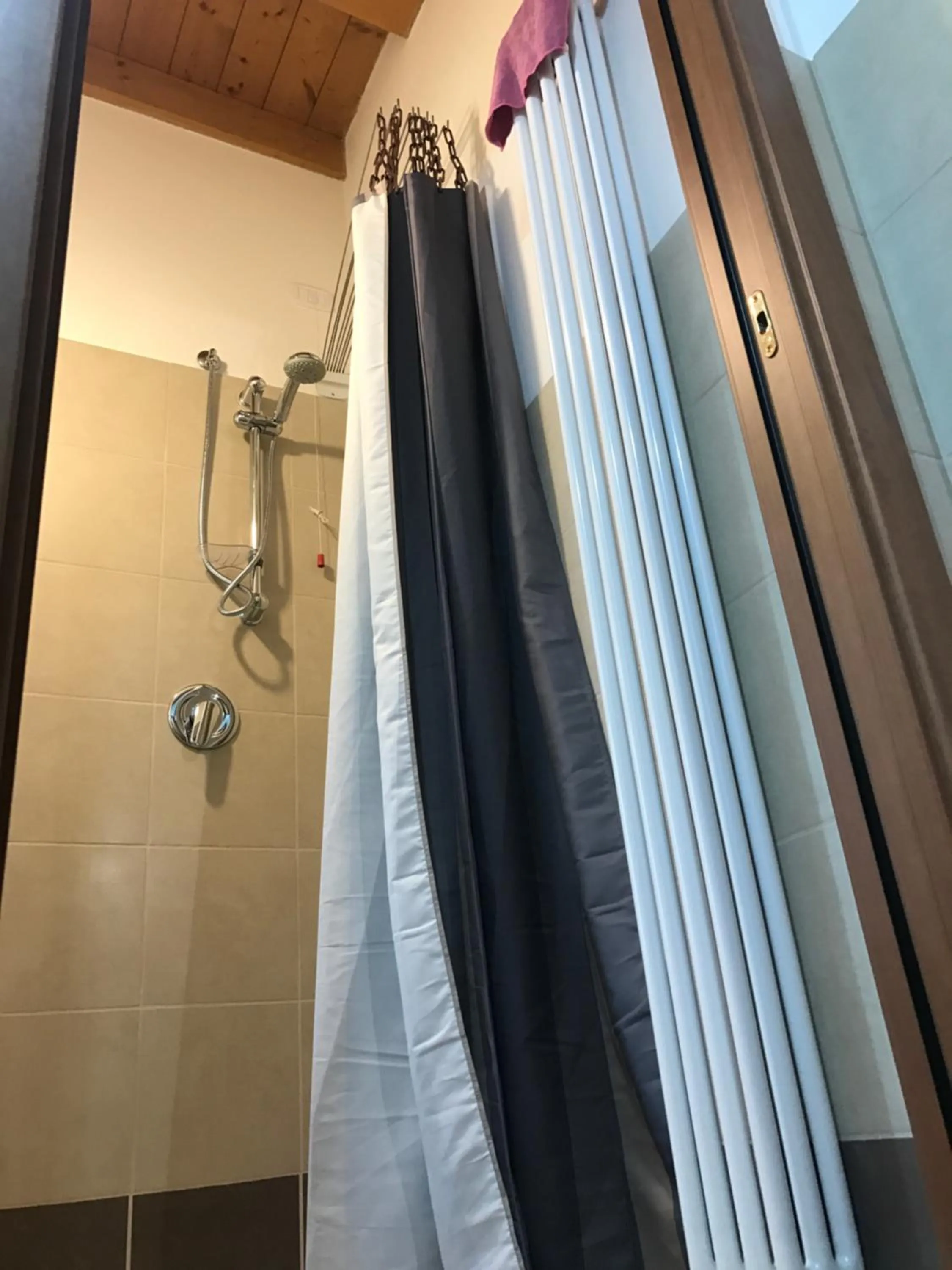 Bathroom in MyRoom Città Alta 1