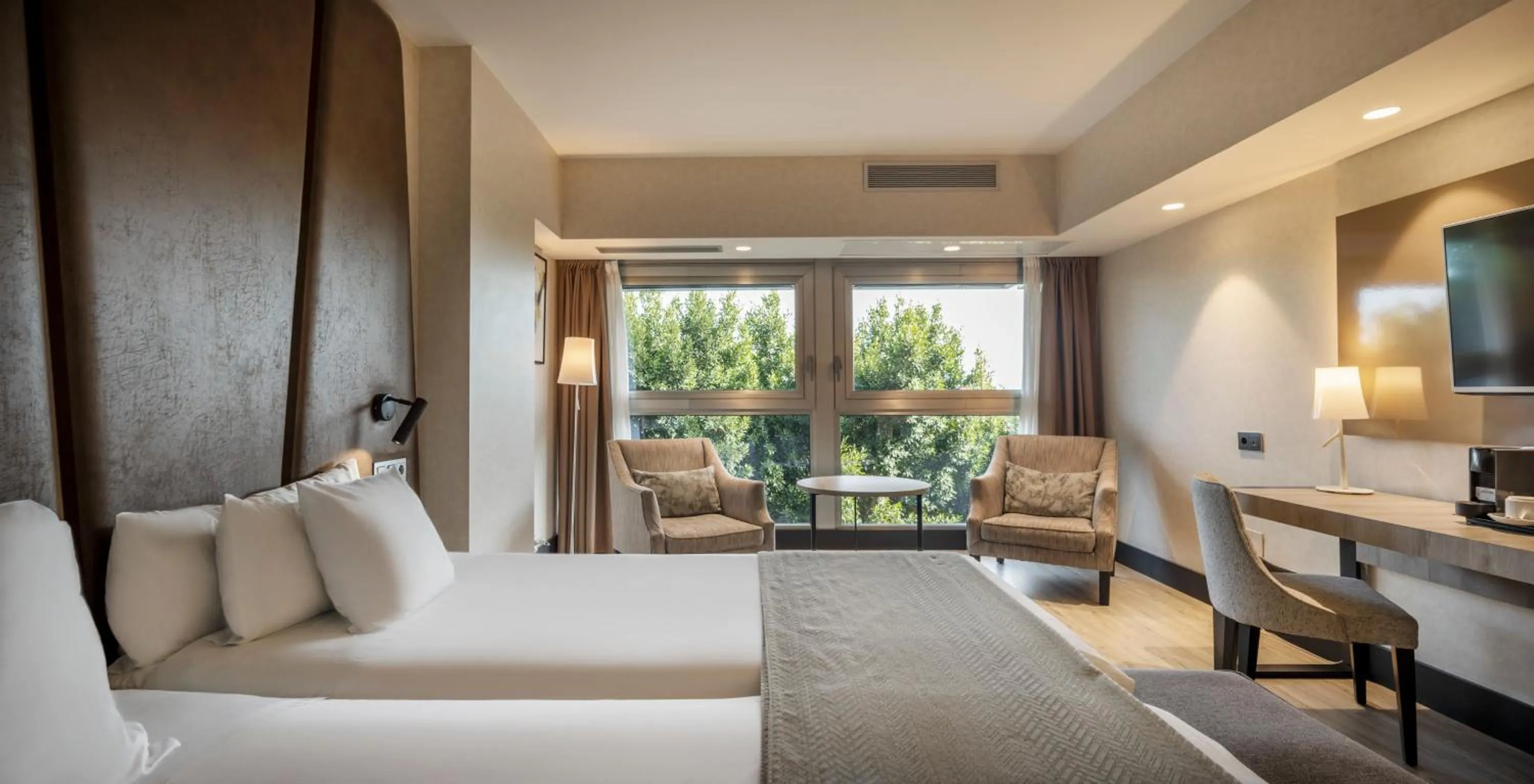 Bedroom, Bed in Ilunion Málaga