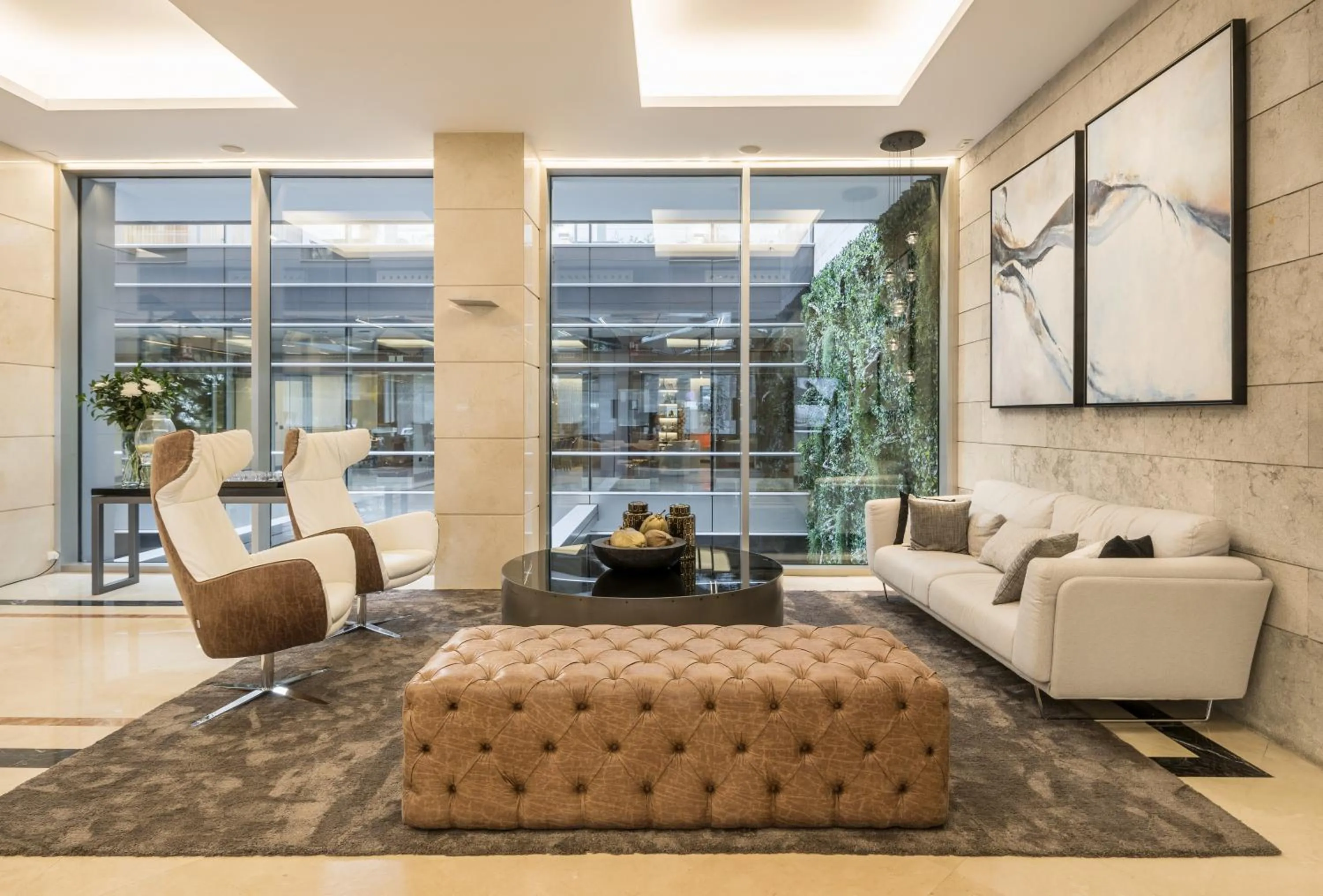 Lobby or reception in Ilunion Málaga