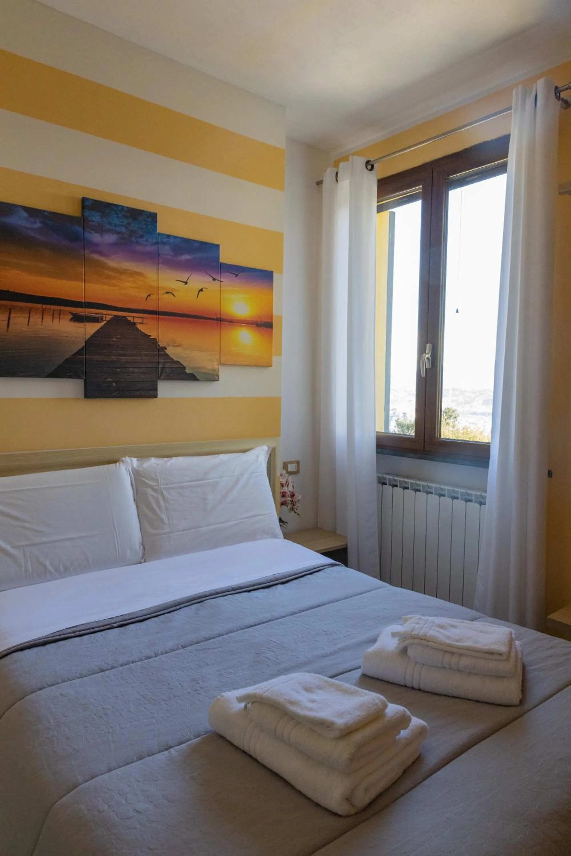 Bed in Agriturismo La Pietra 1 e La Pietra 2