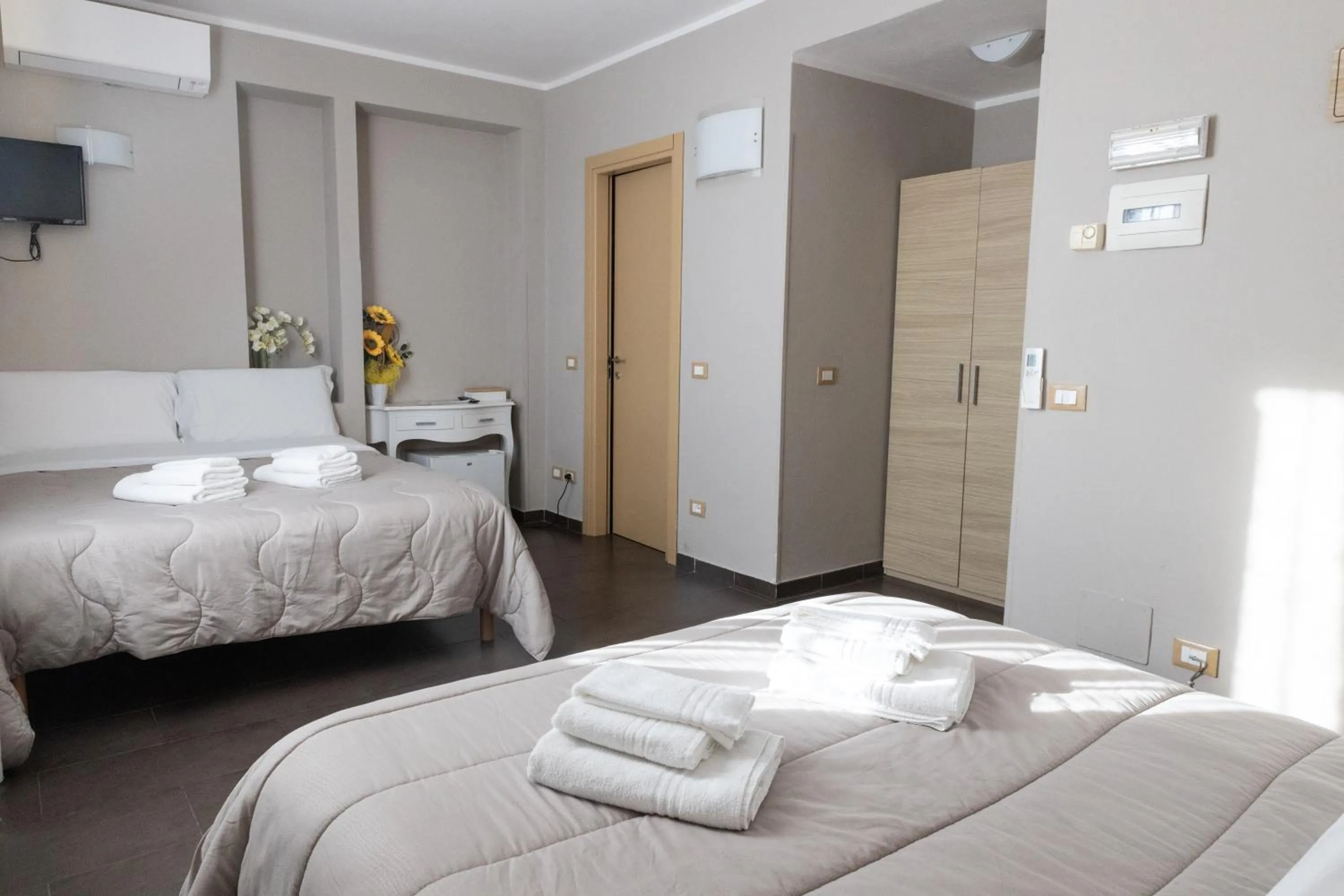 Bed in Agriturismo La Pietra 1 e La Pietra 2