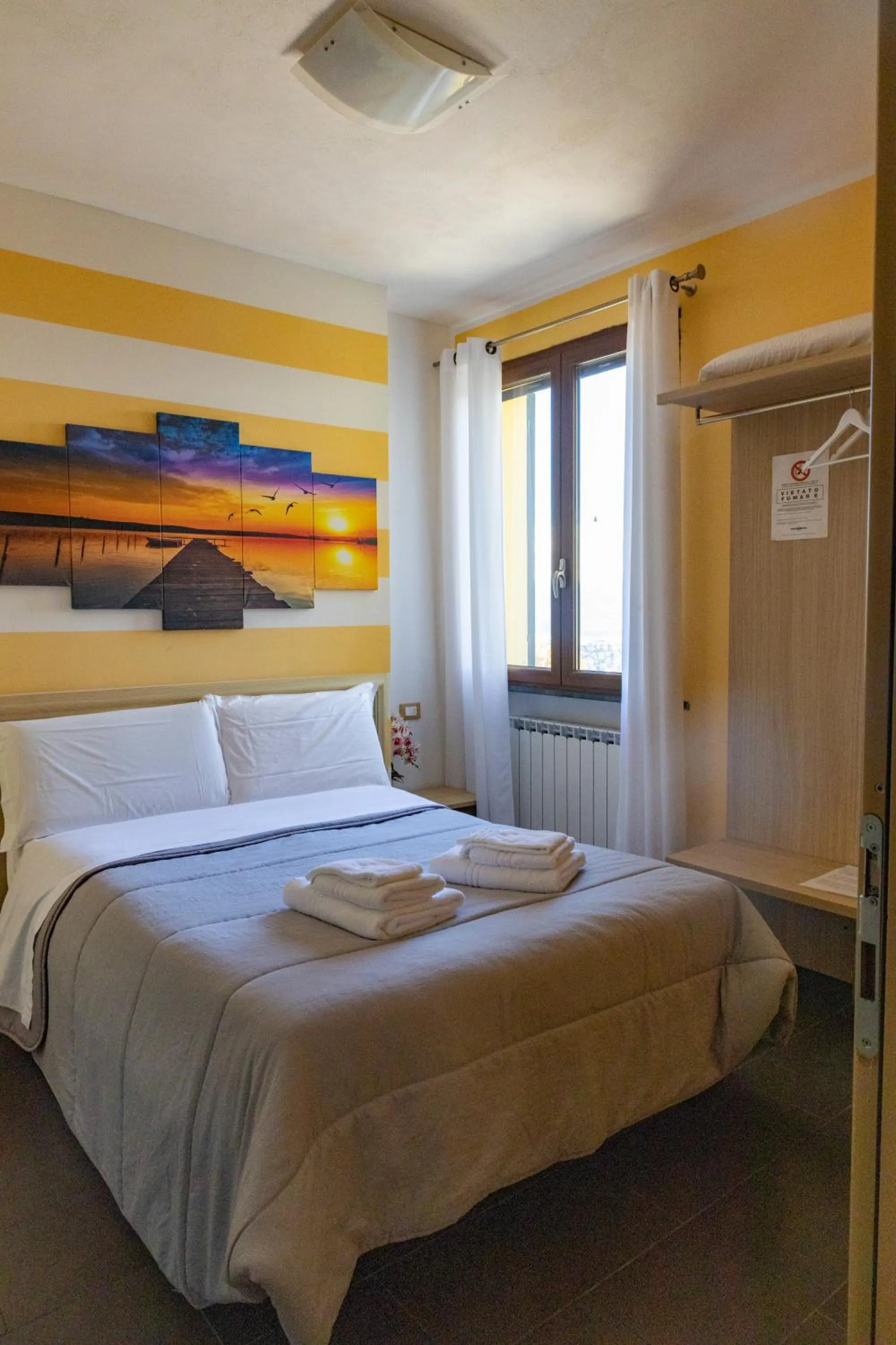 Bed in Agriturismo La Pietra 1 e La Pietra 2