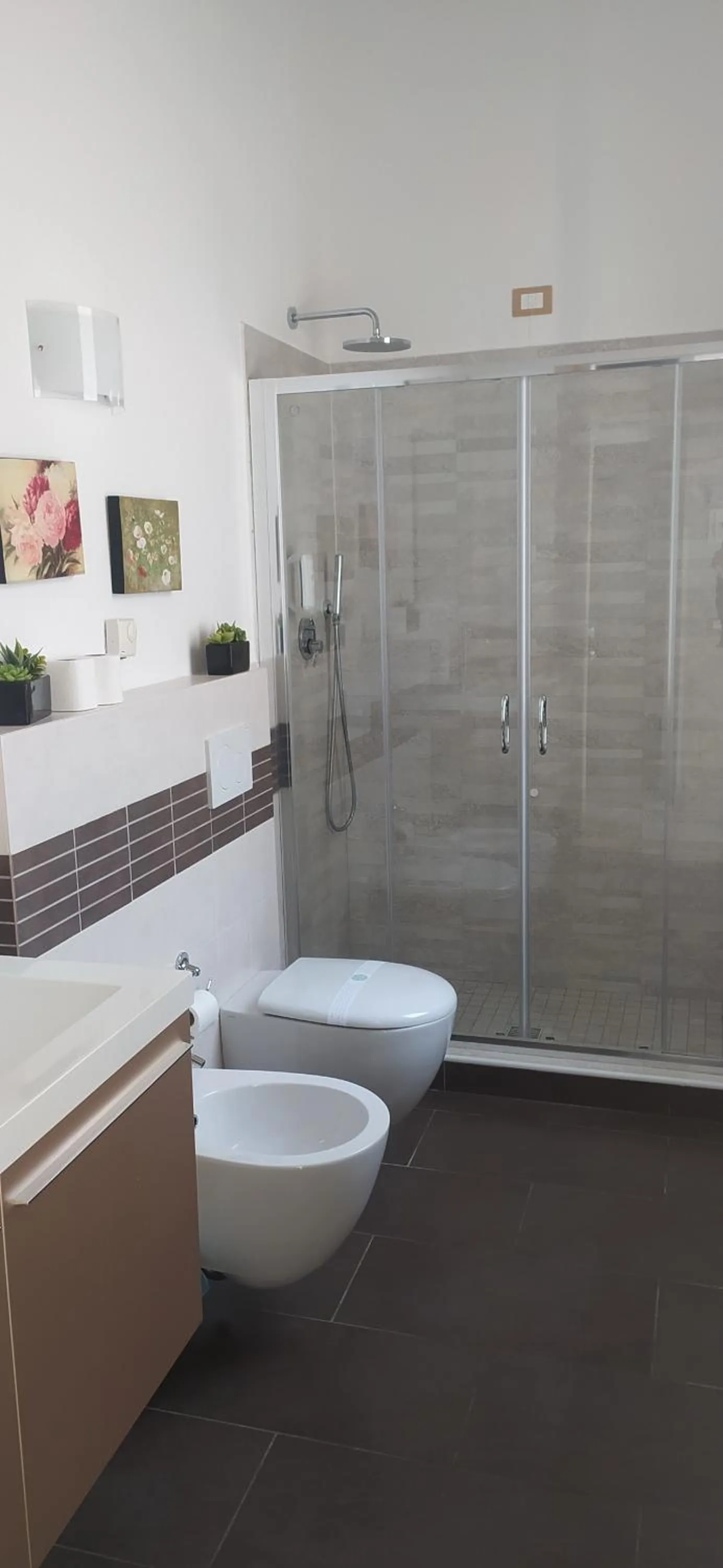 Shower in Agriturismo La Pietra 1 e La Pietra 2