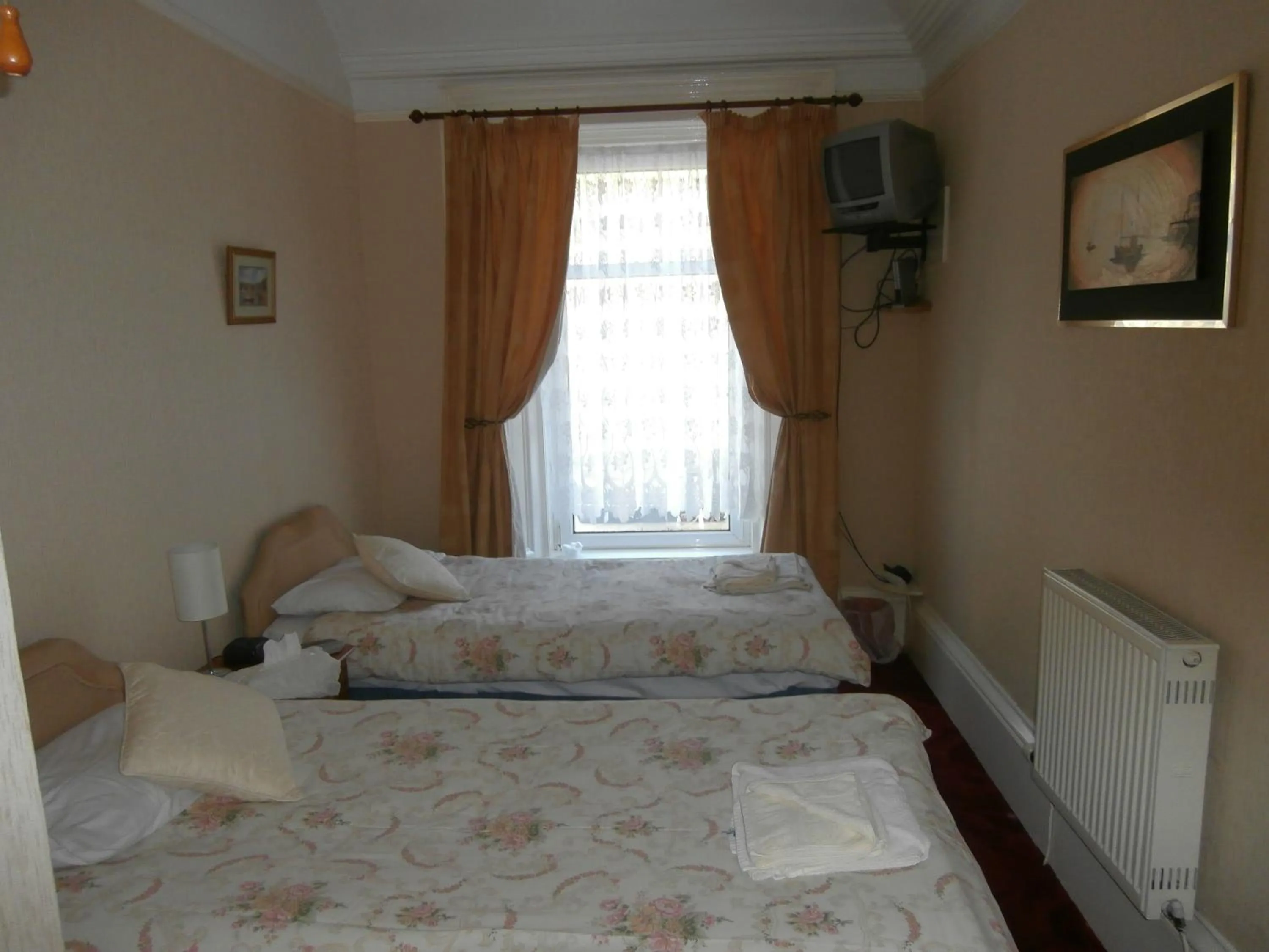 Other, Bed in Monorene Guest House