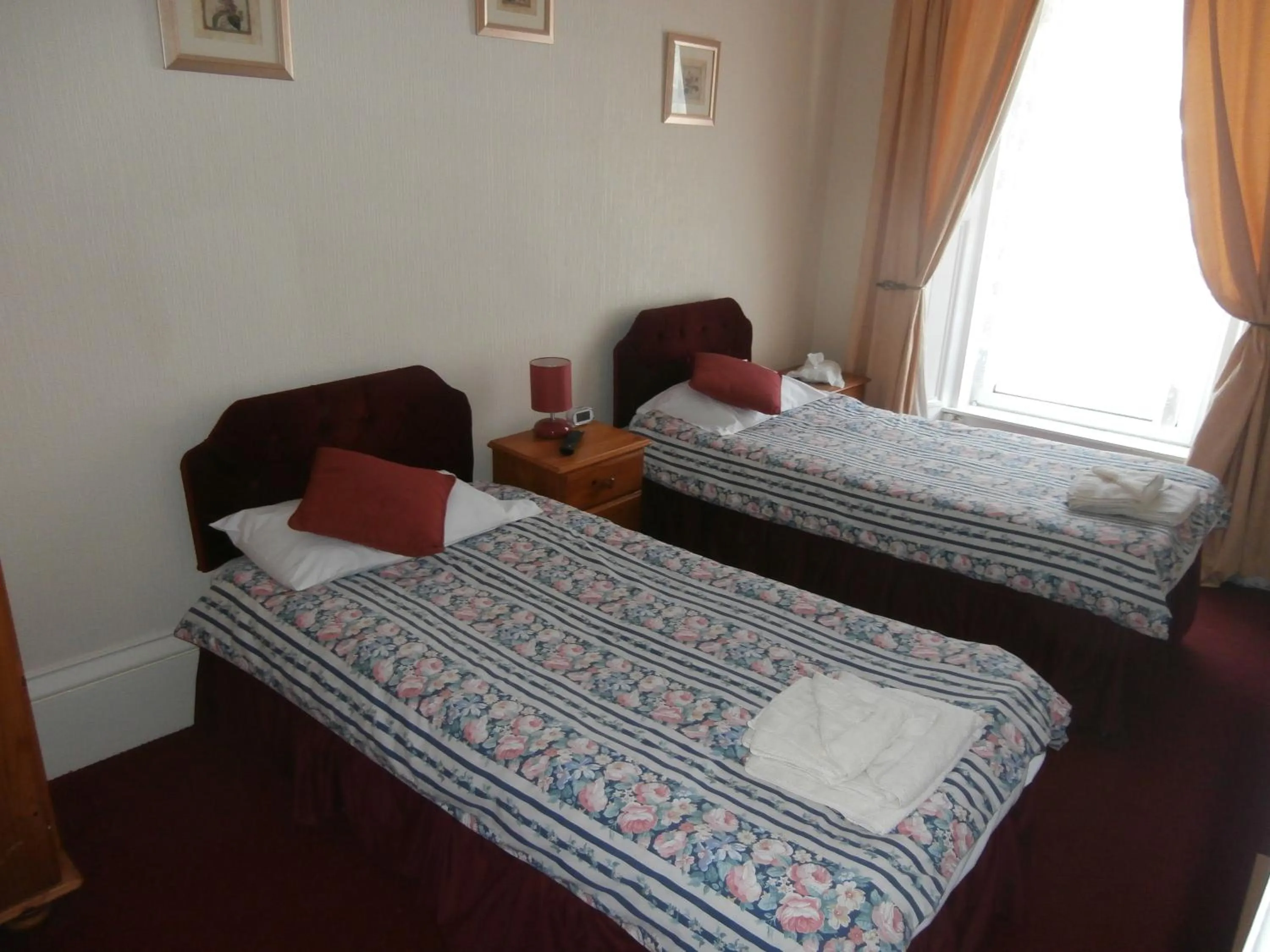 Other, Bed in Monorene Guest House