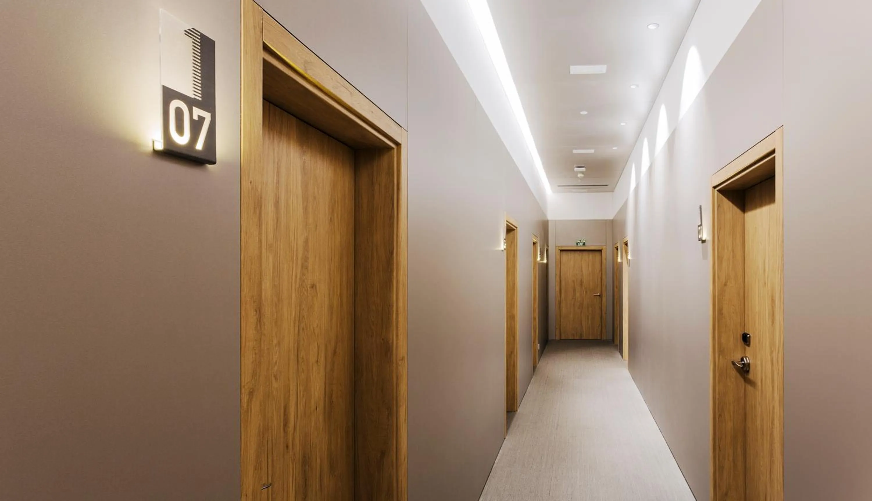 Area and facilities in One Shot Mercat