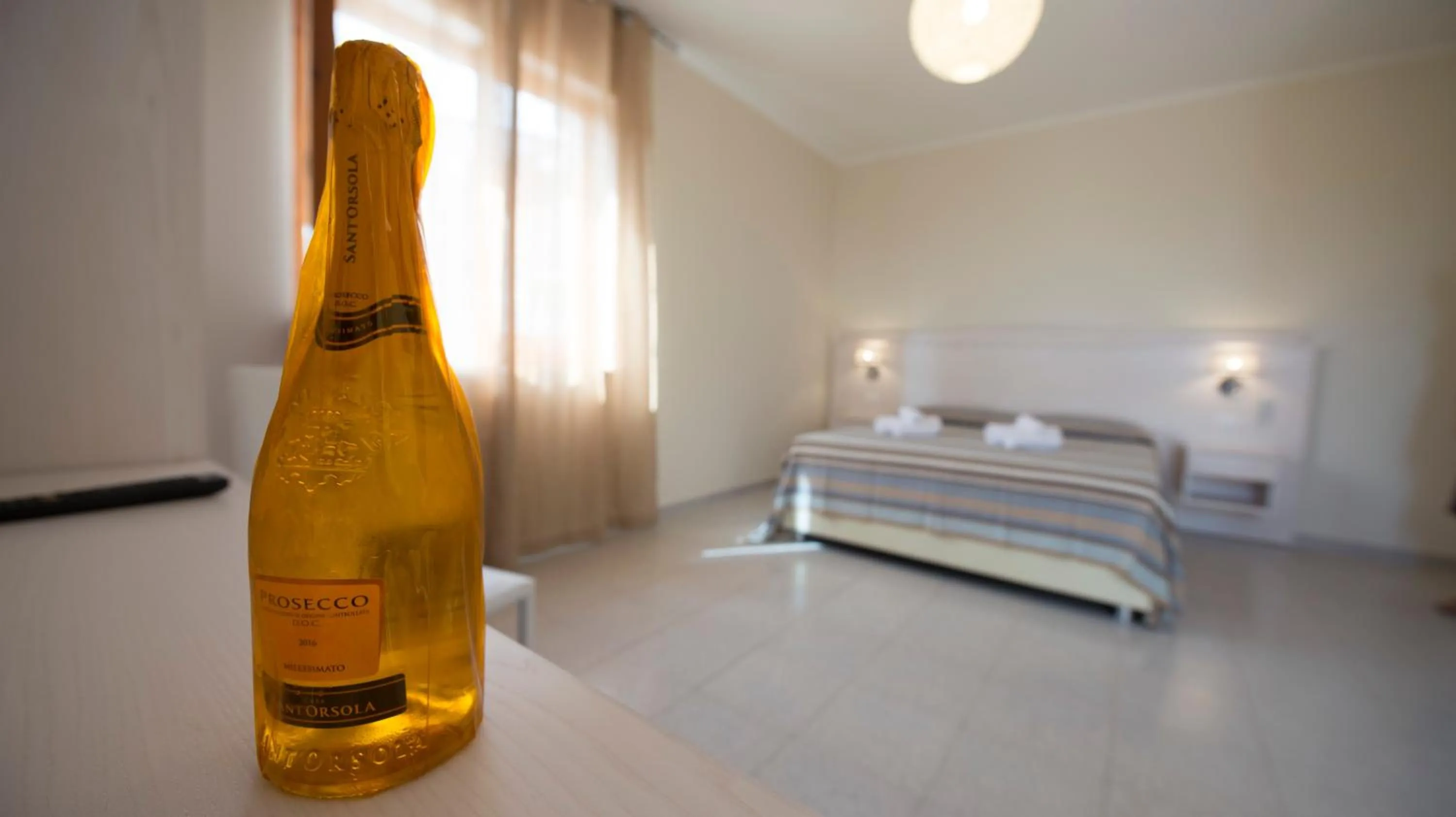 Decorative detail in Donna Rosa Accommodation