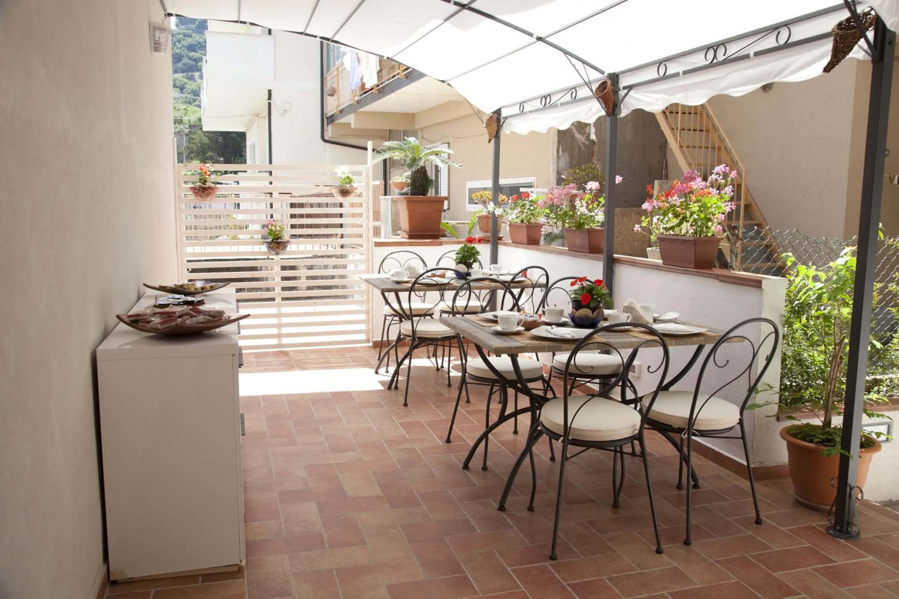 Property building in Donna Rosa Accommodation