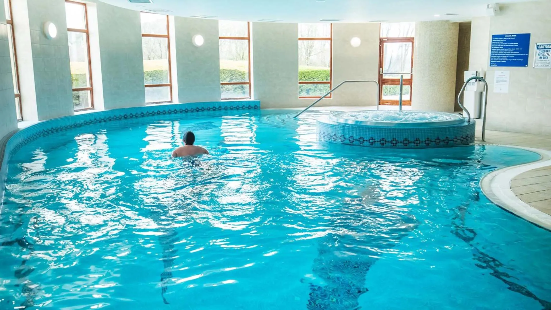 Swimming pool in Great National Ballykisteen Golf Hotel