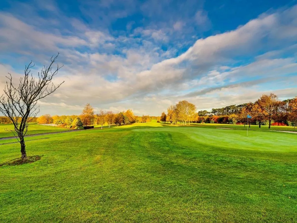 Golfcourse in Great National Ballykisteen Golf Hotel