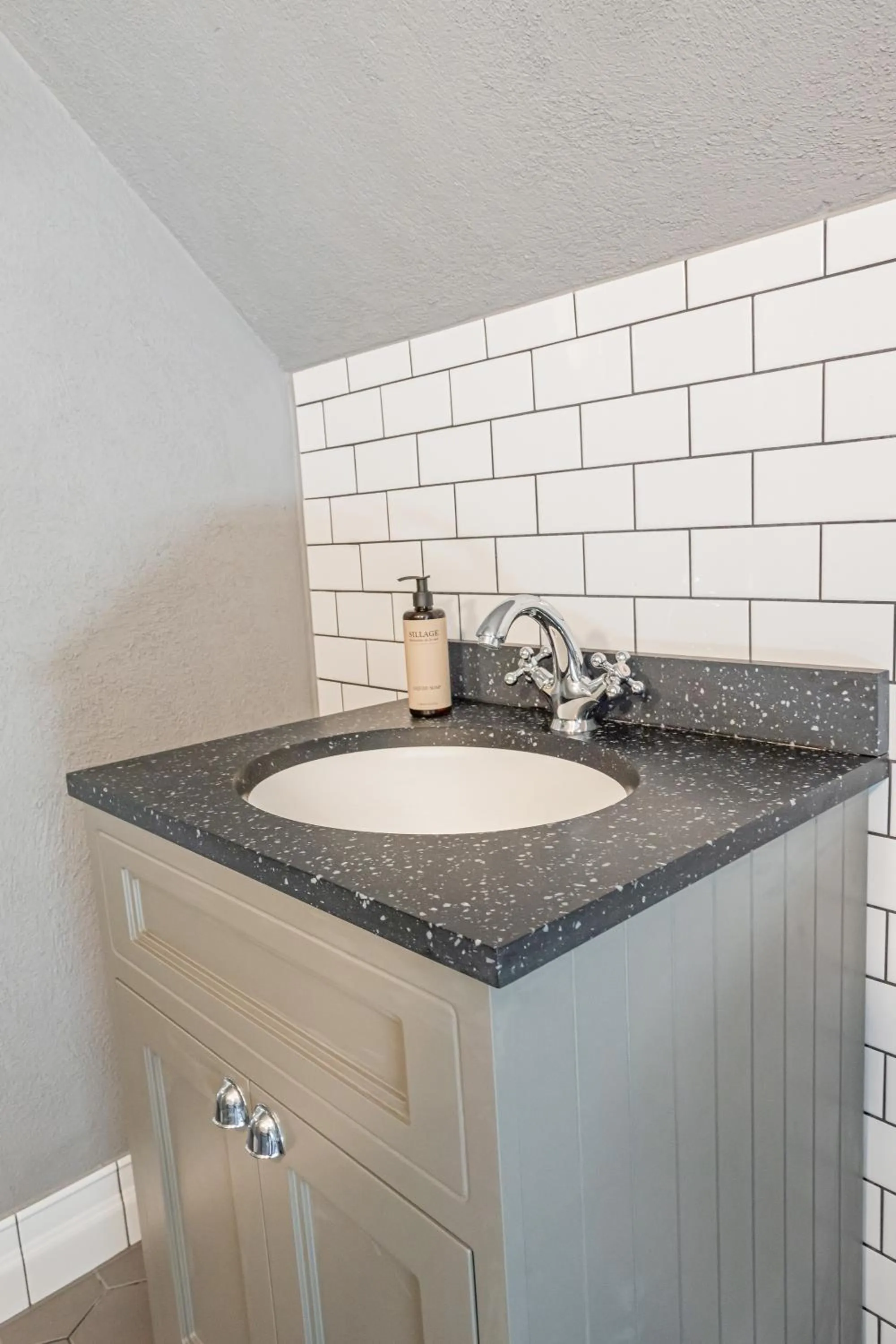 Bathroom in Mellby Atelier på Österlen