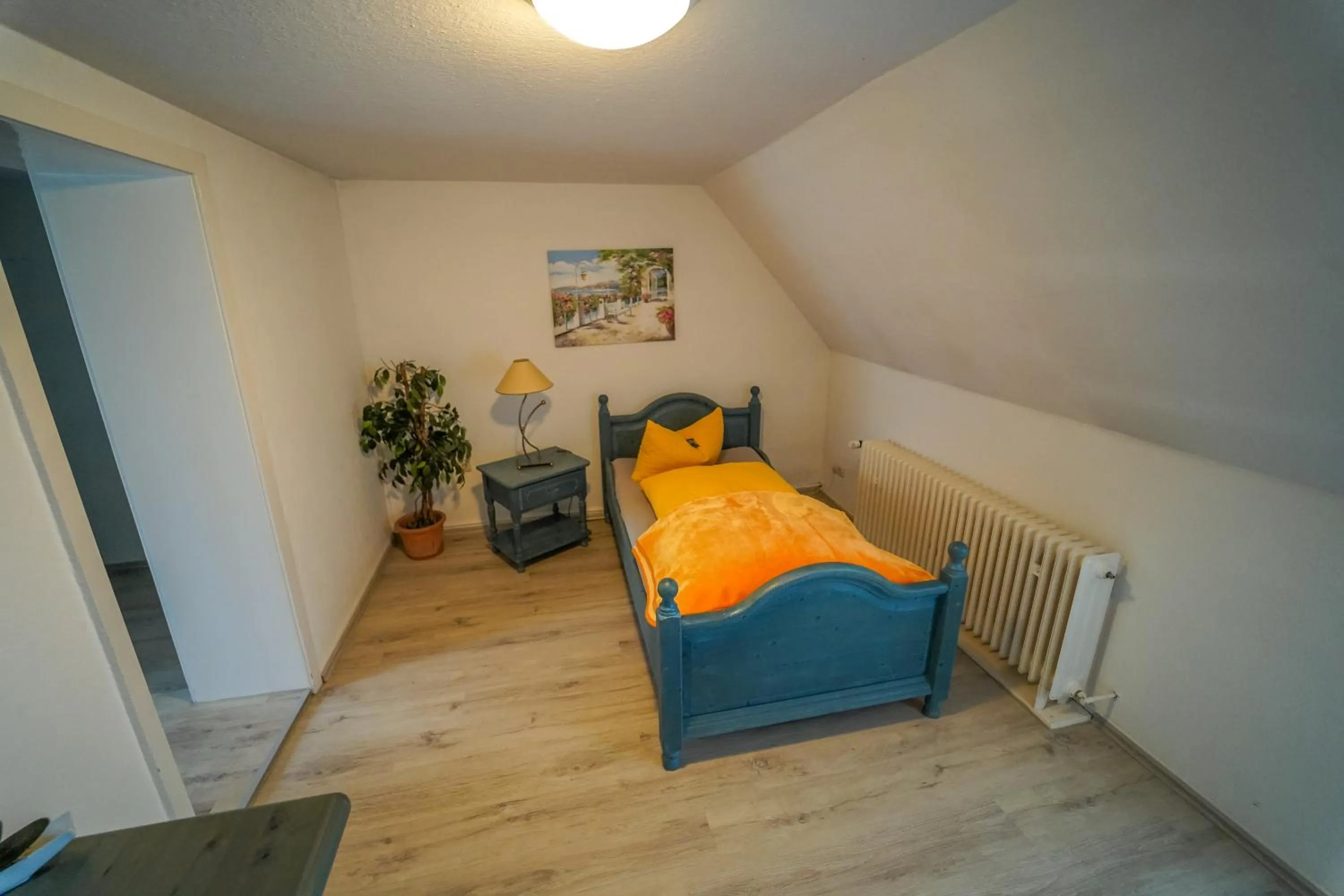 Photo of the whole room, Bed in Hotel Celler Auszeit