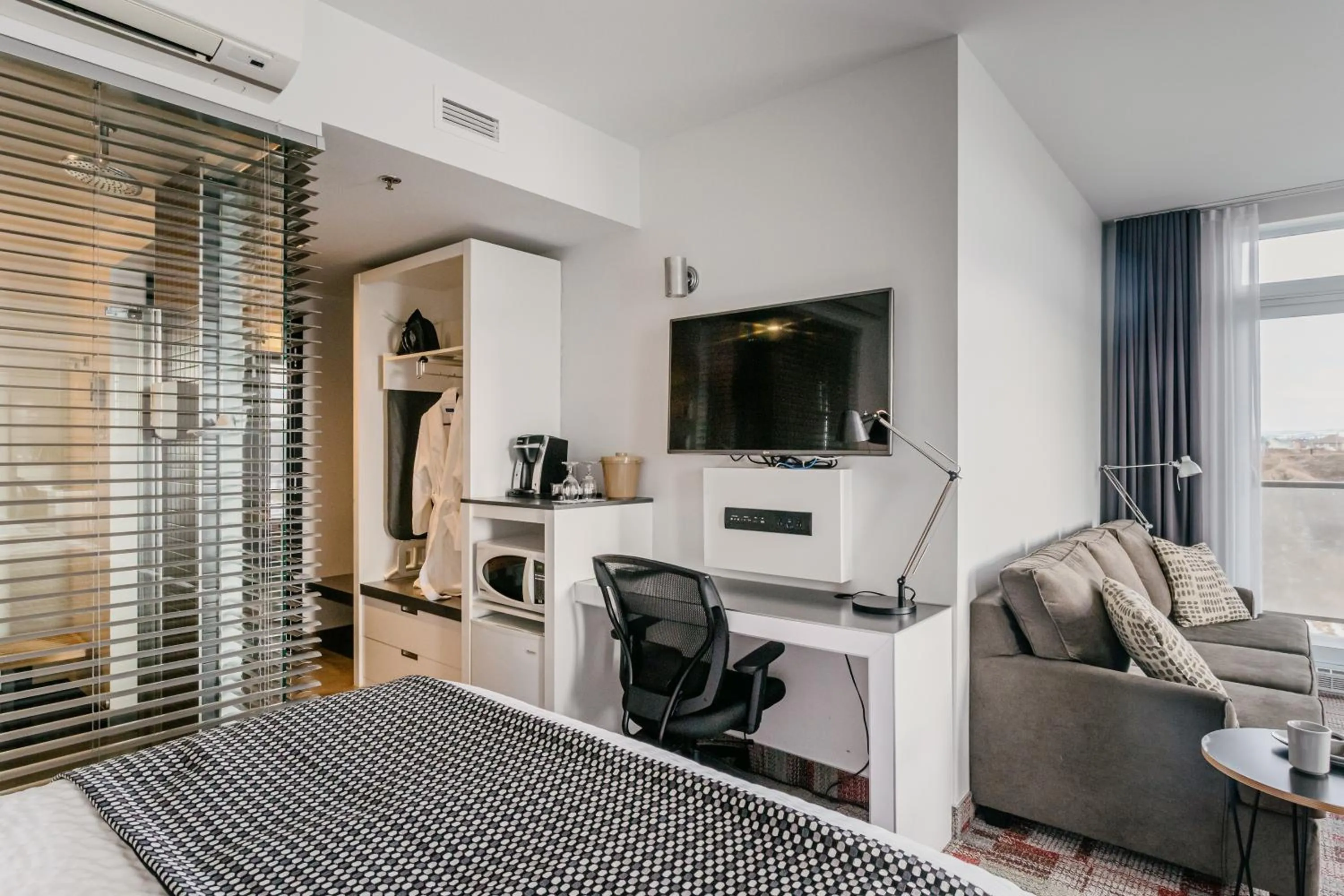 Bedroom in Riotel Matane