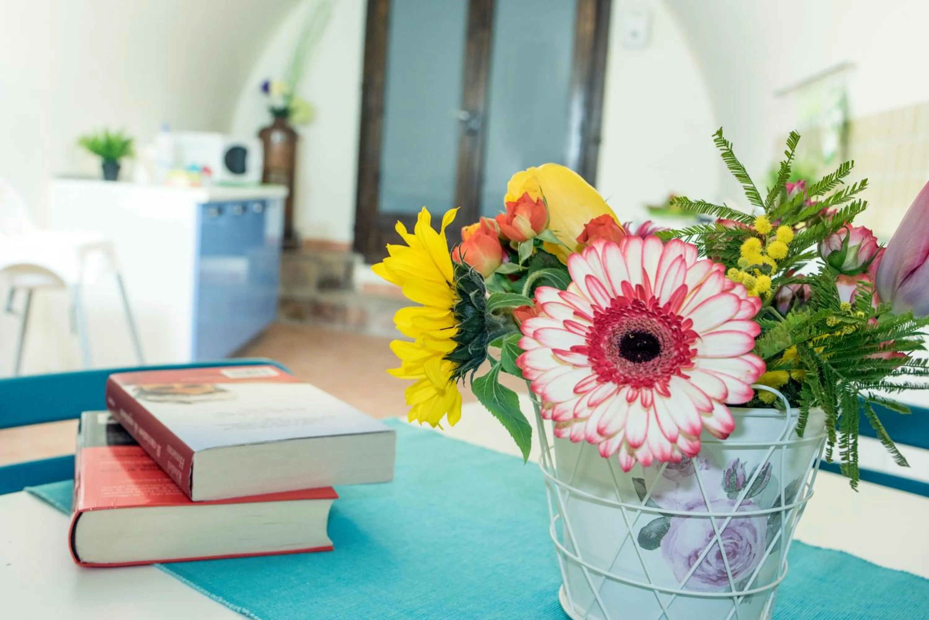 Communal kitchen in Le Stanze Dell'Imperatore B&B