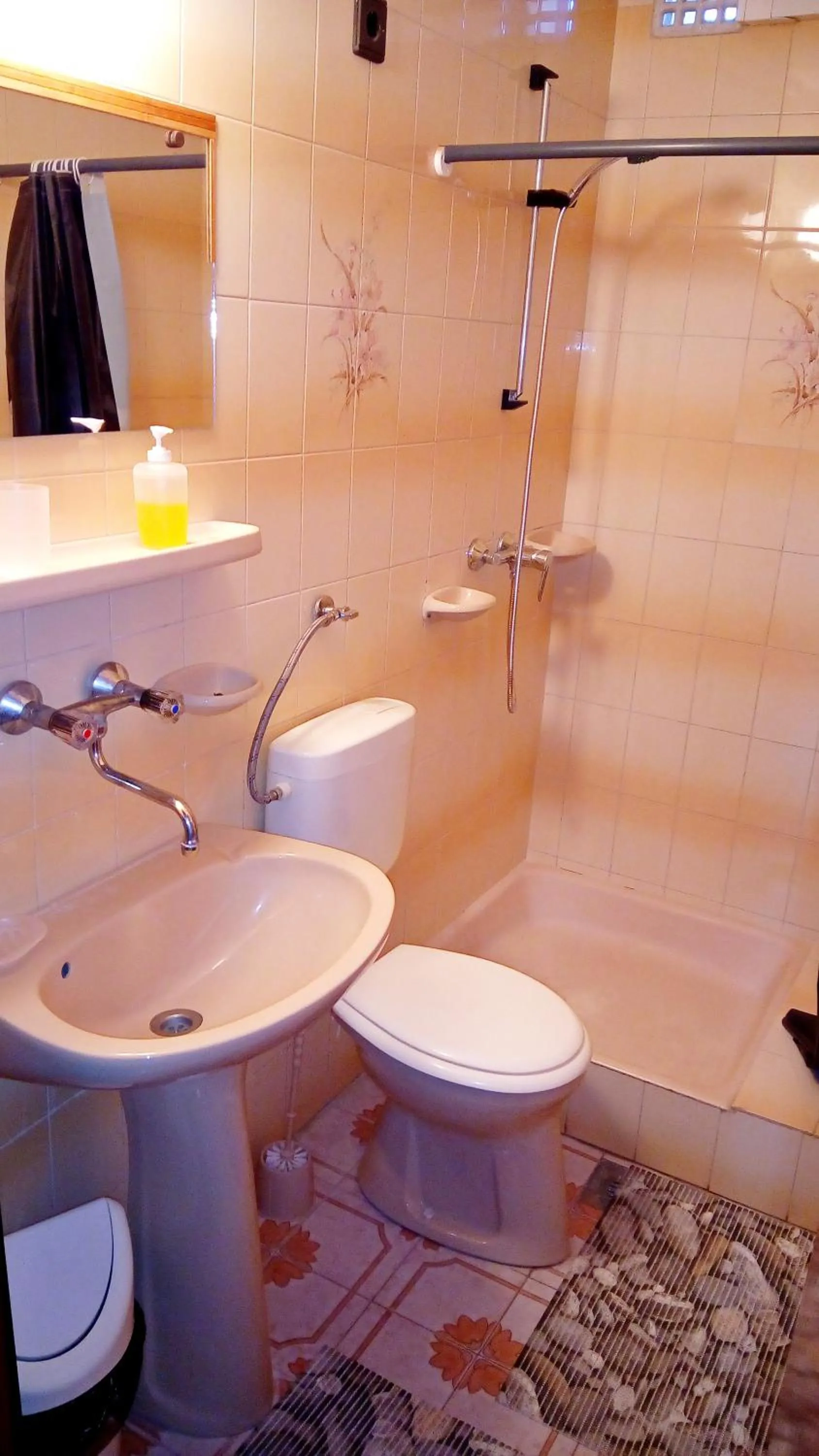 Bathroom in Rubin Apartman