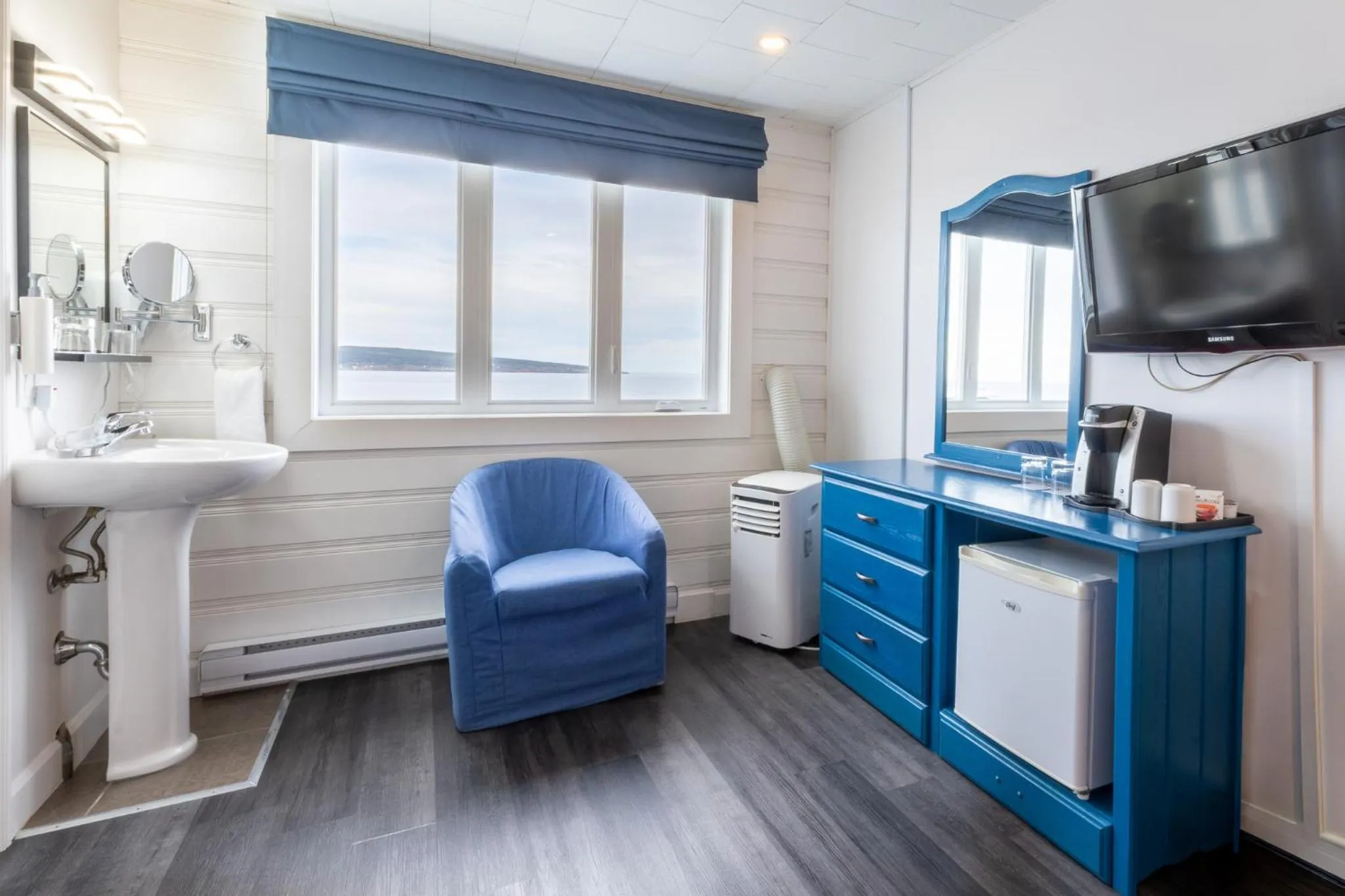 Bedroom in Riotel Perce