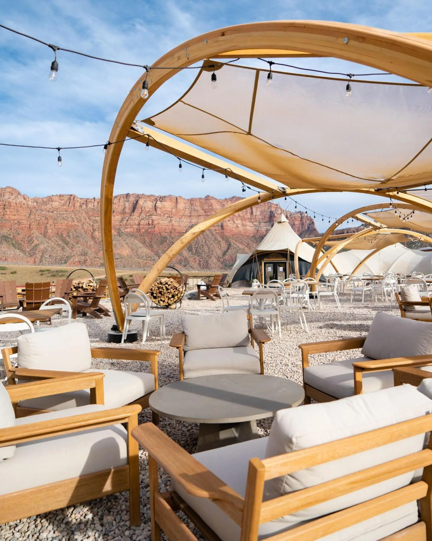 Restaurant/places to eat in Under Canvas Zion
