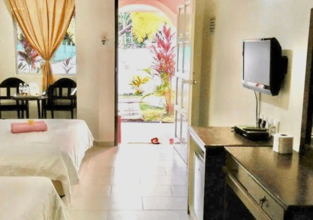 TV and multimedia in Kenangan Inn