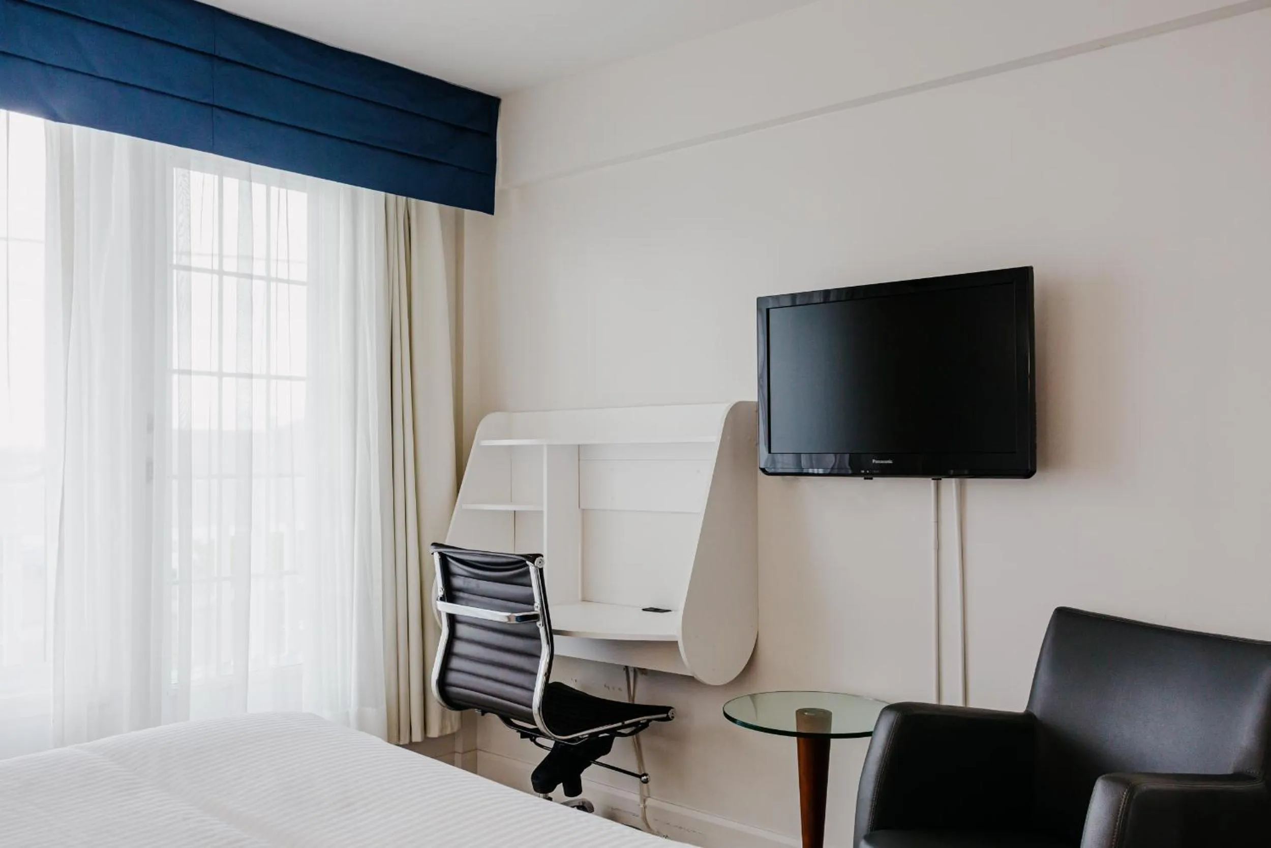 Bedroom, Bed in Riotel Bonaventure