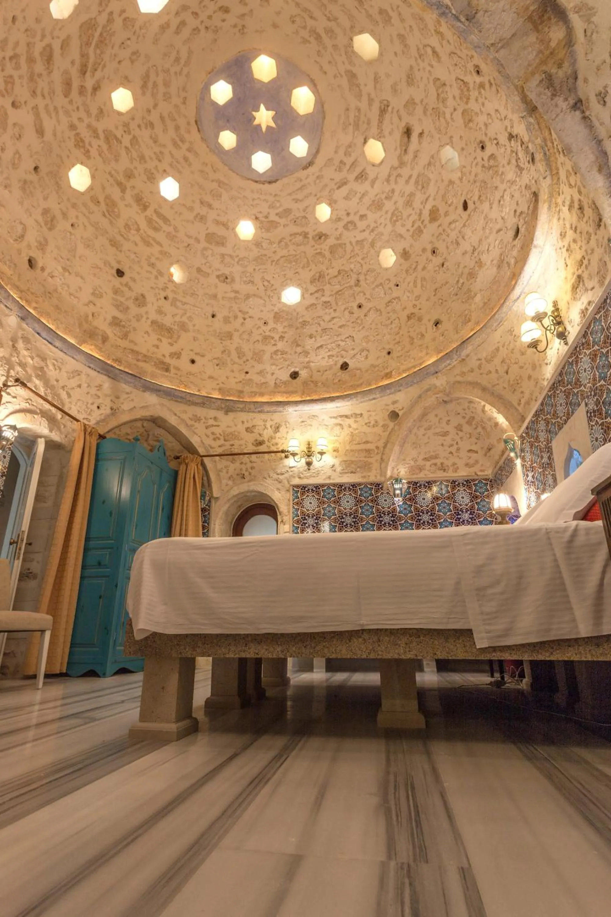 Bed in Hamam Oriental Suites
