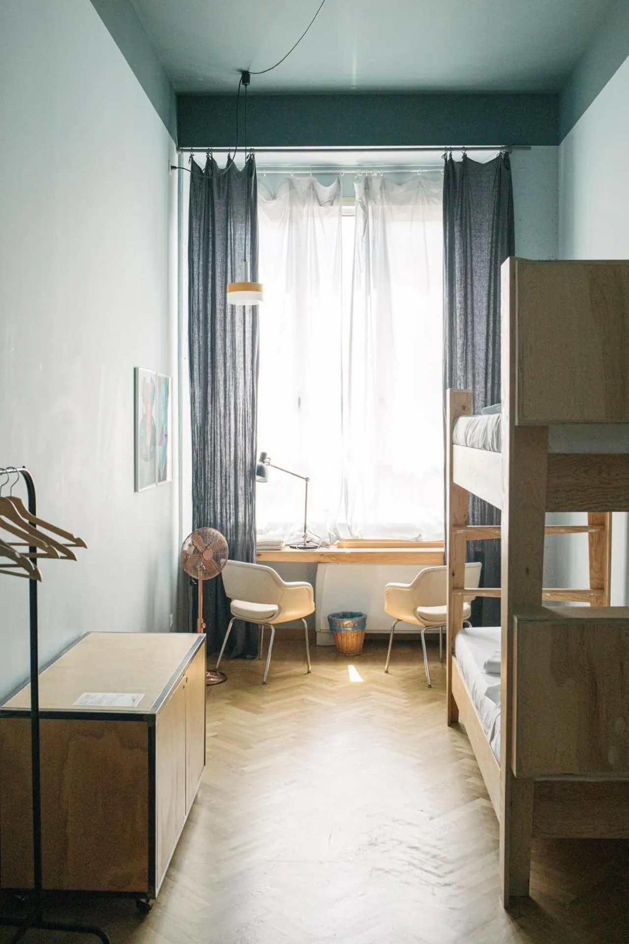 Photo of the whole room, Bed in casaBASE