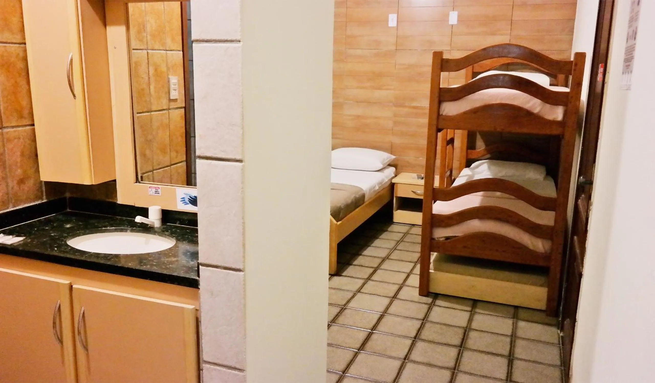 Bathroom, Bed in Pousada Casa Grande